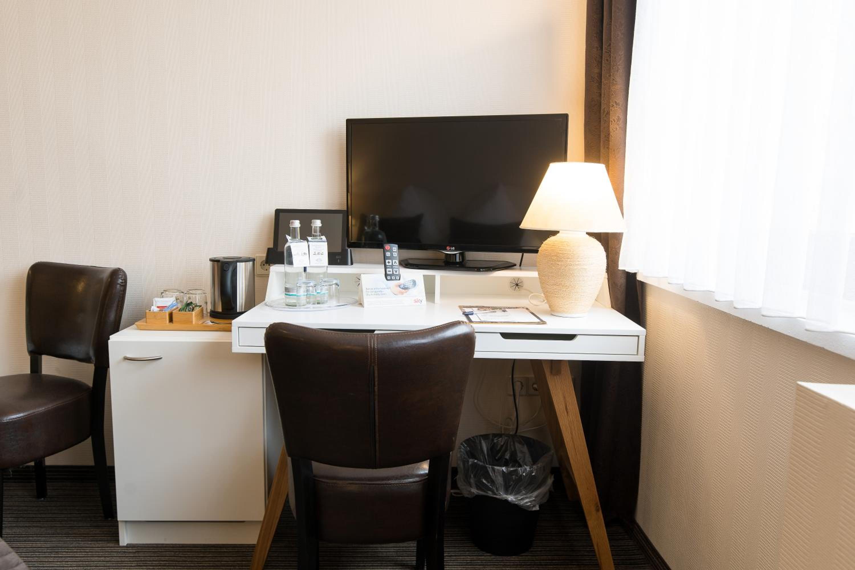 Double Room - Photo 4