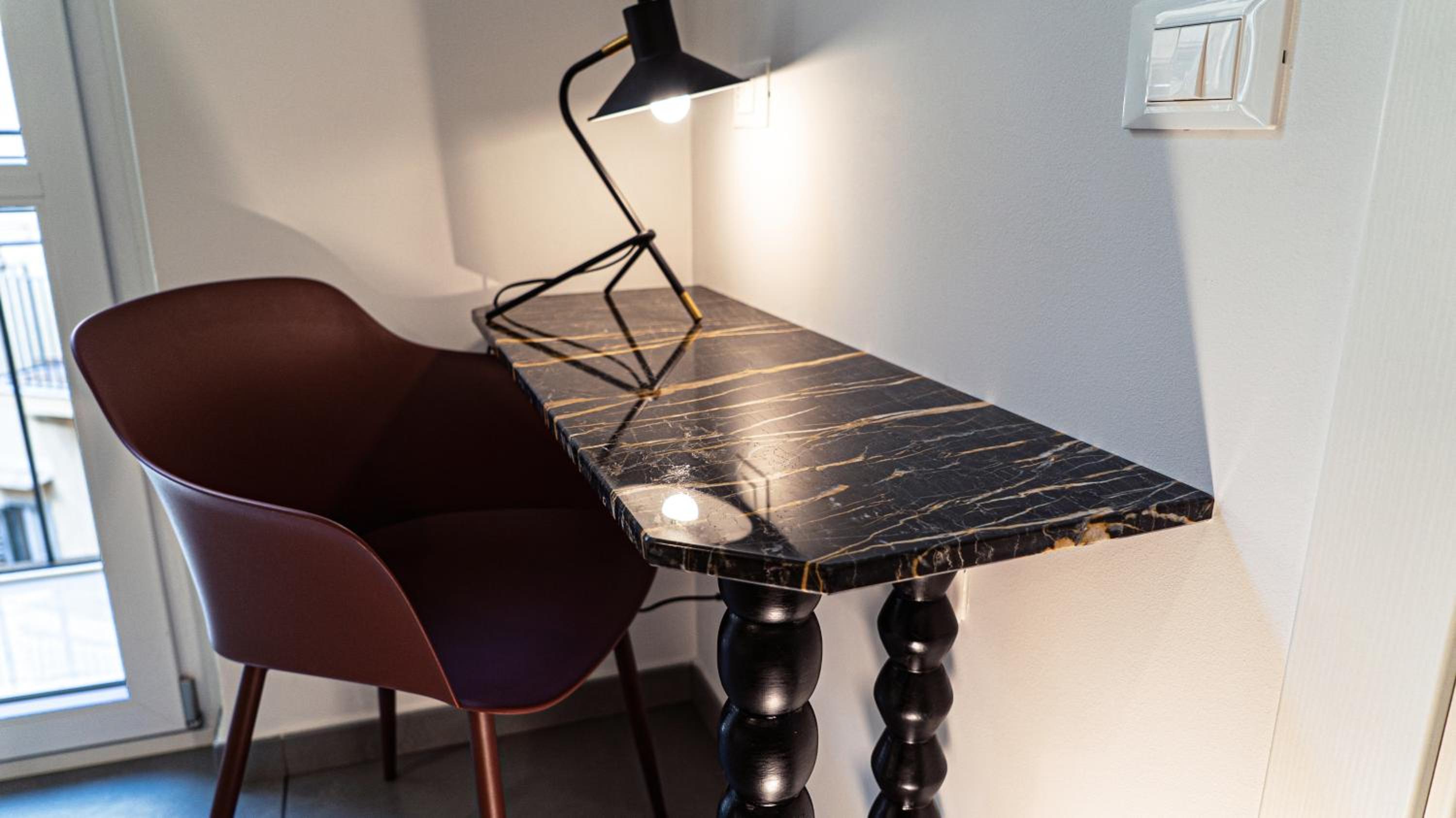 Superior Suite - Photo 5