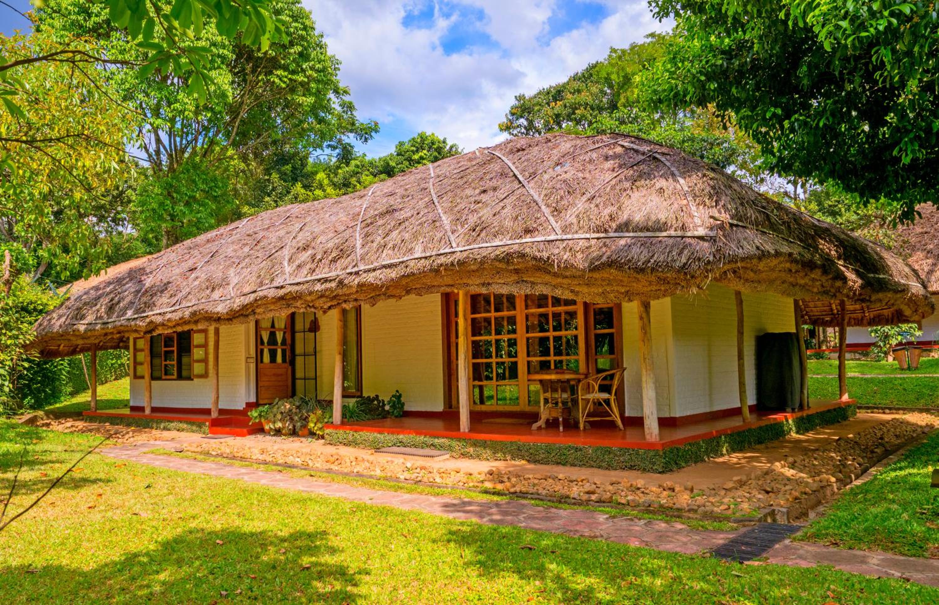 Deluxe Cottage with Private Garden - Complimentary Cultural Performance for 30 Minutes