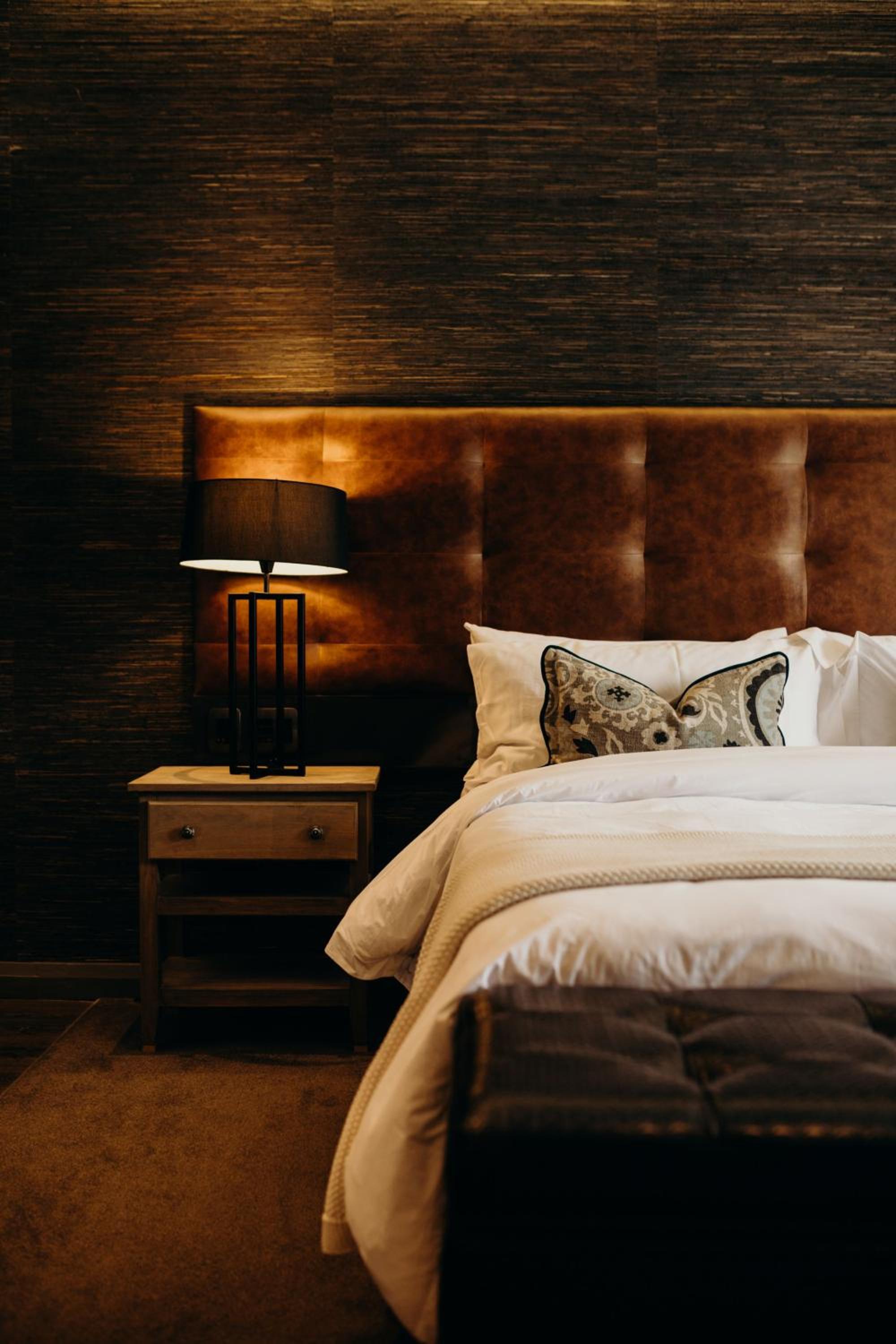 Luxury King or Twin Room with Mountain View - Photo 38