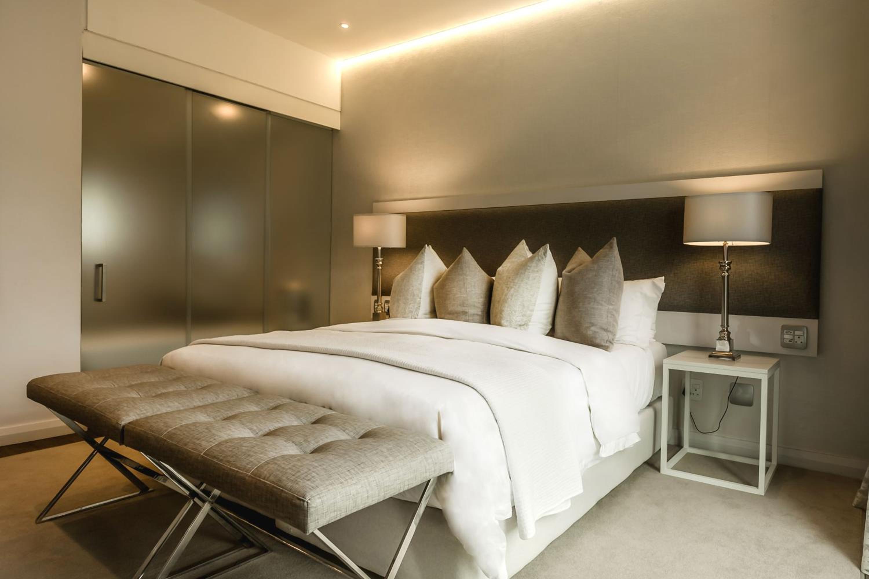Luxury King or Twin Room with Mountain View - Photo 47
