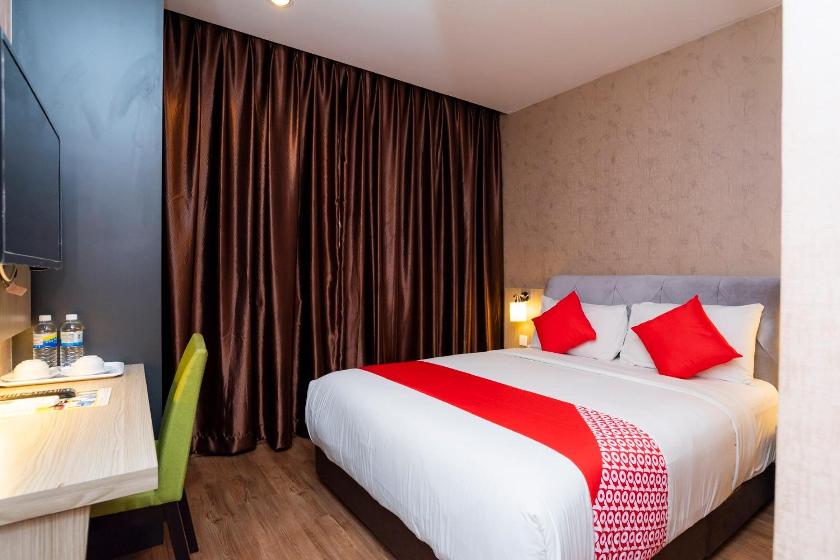 Deluxe Queen Room photo 1