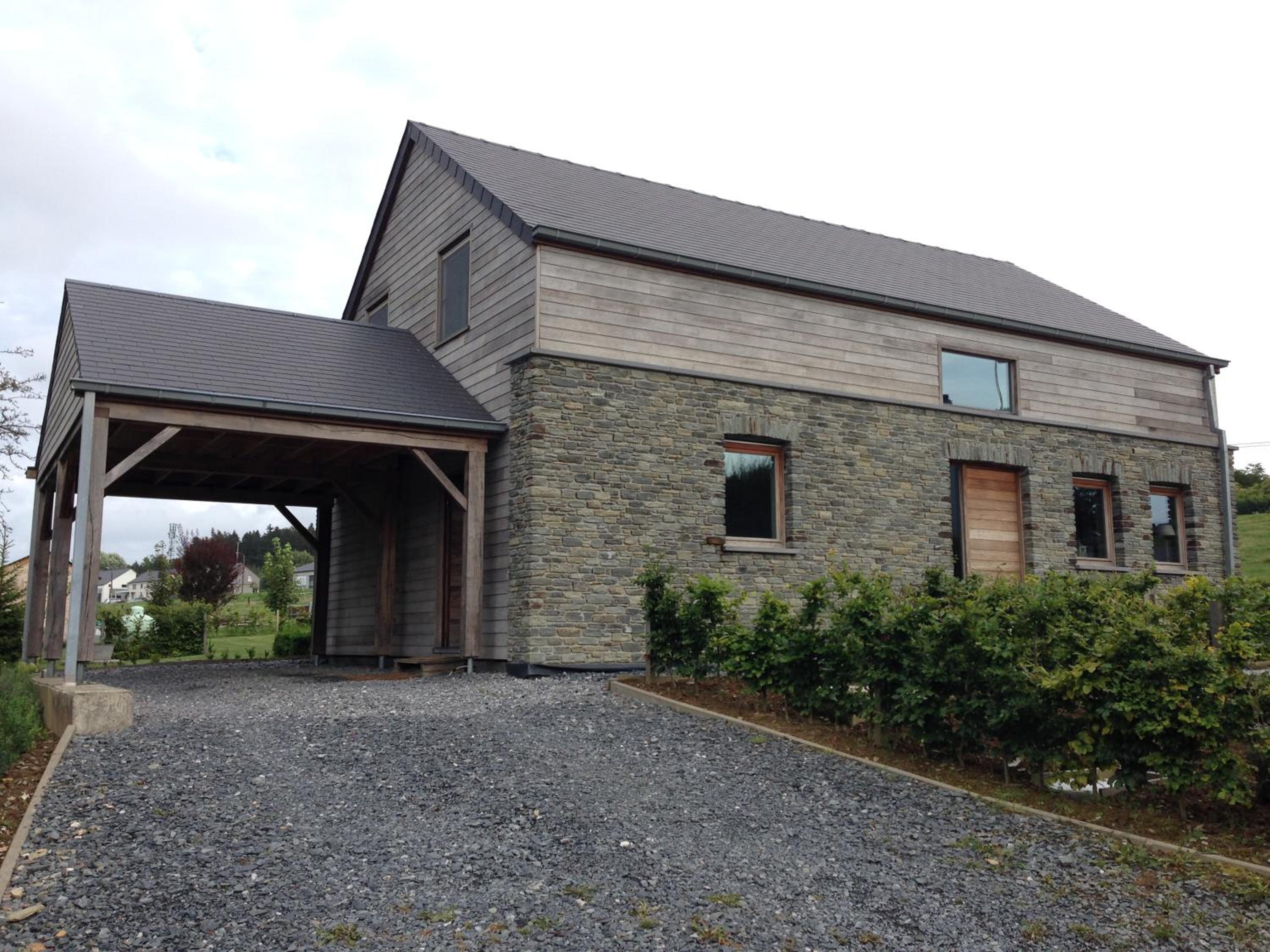 Four-Bedroom House photo 1