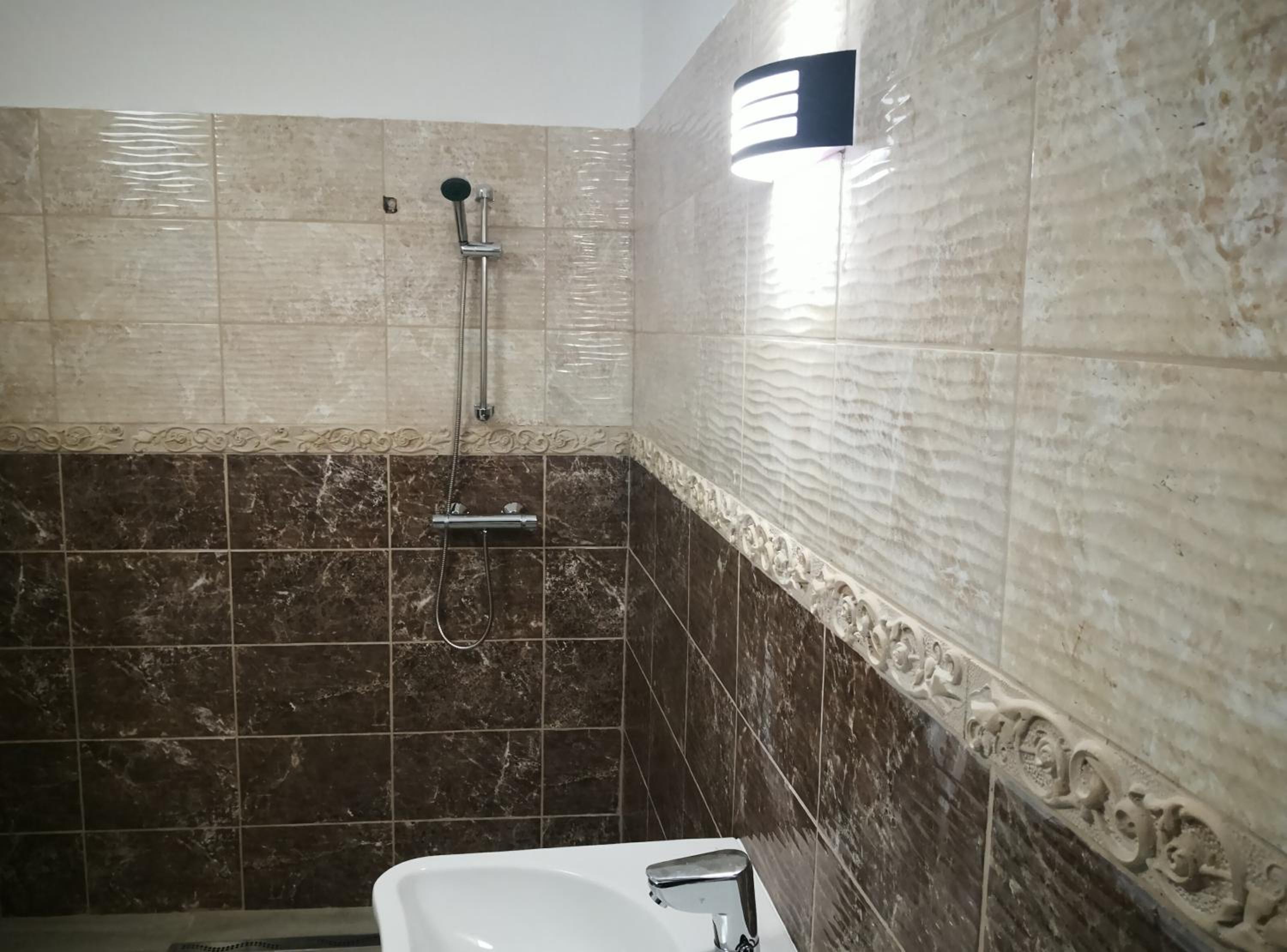Apartment - Ground Floor - Photo 9