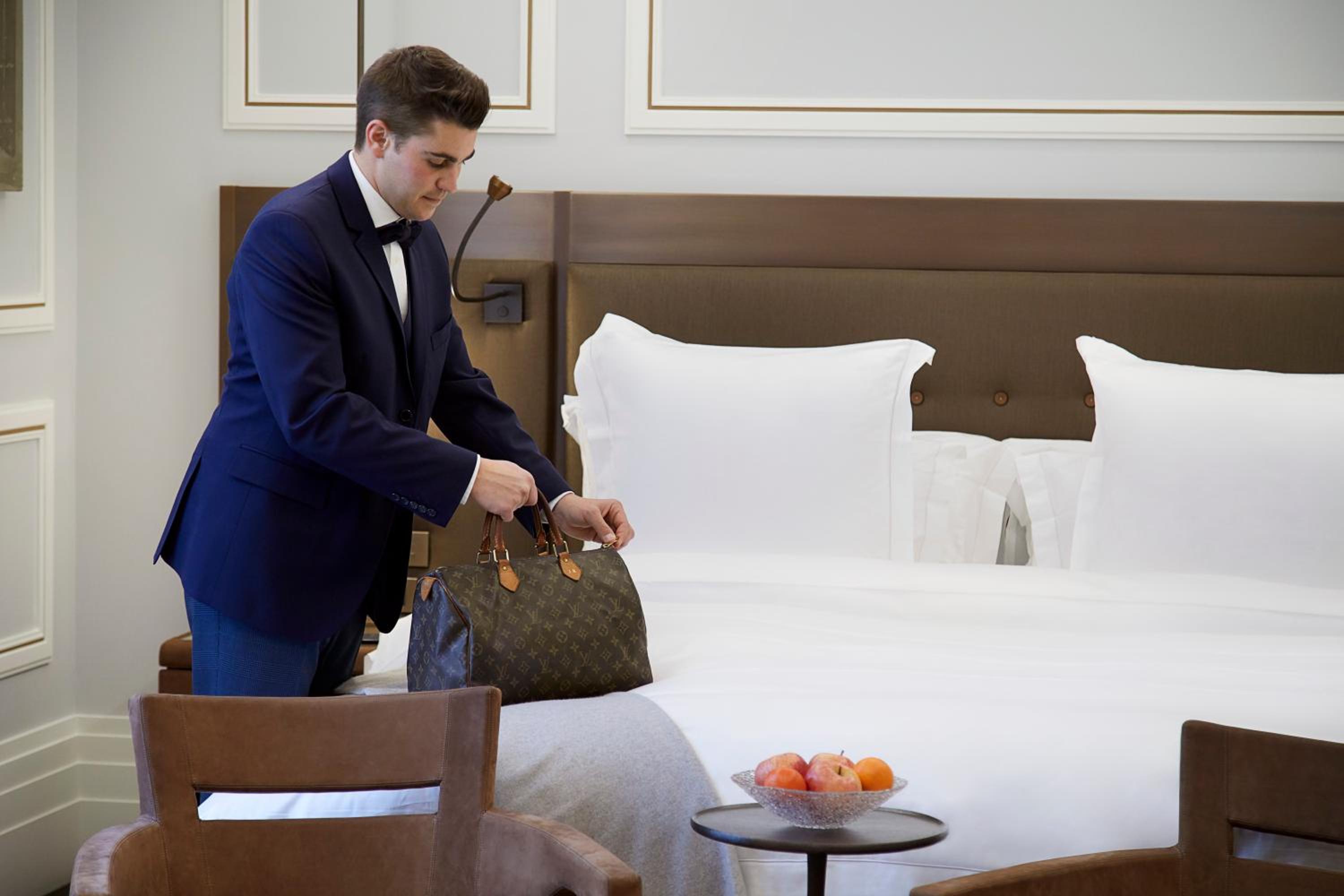 Deluxe Suite With Private Access To Jacuzzi, Sauna And Hamman photo 2