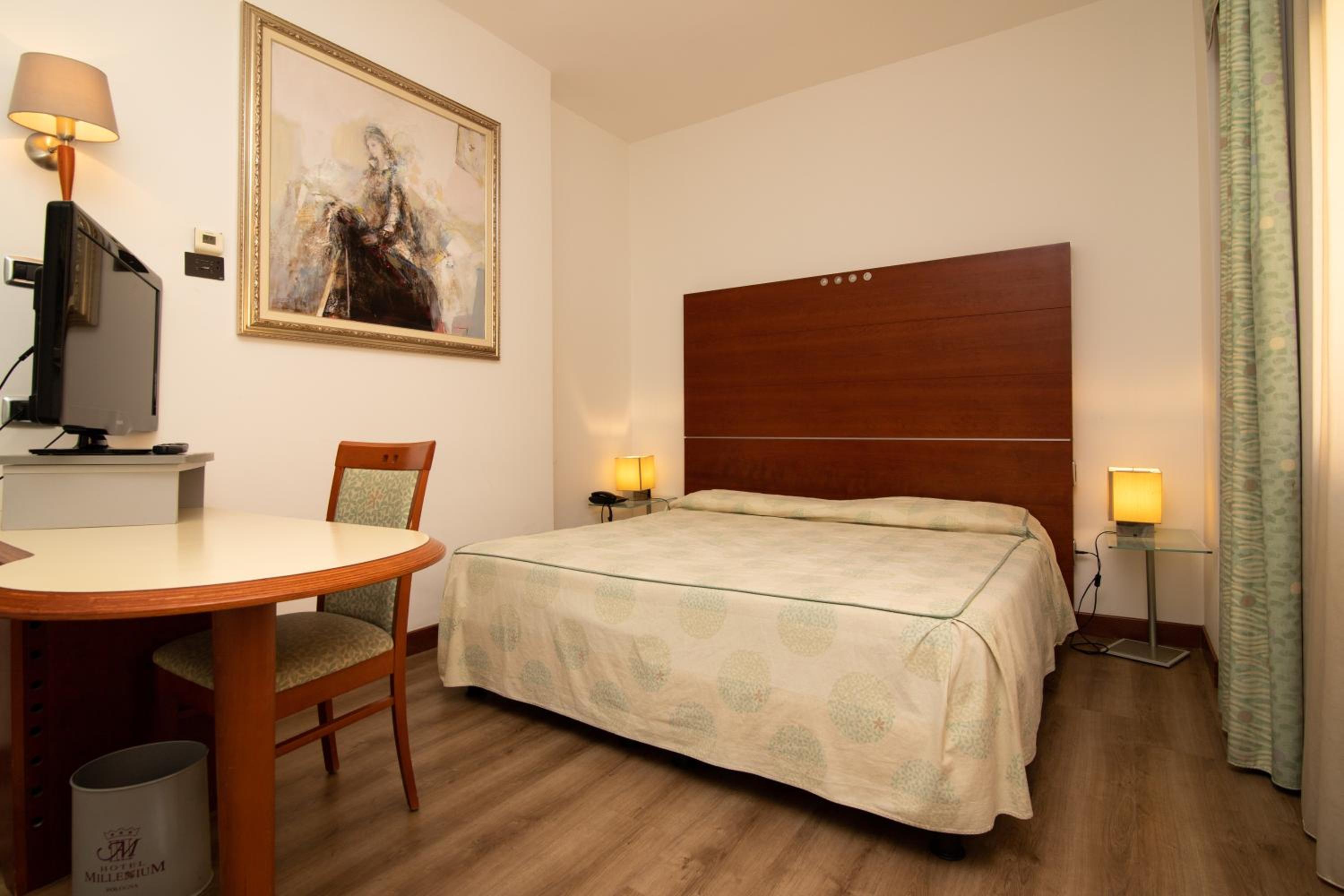 Classic Triple Room - Photo 2
