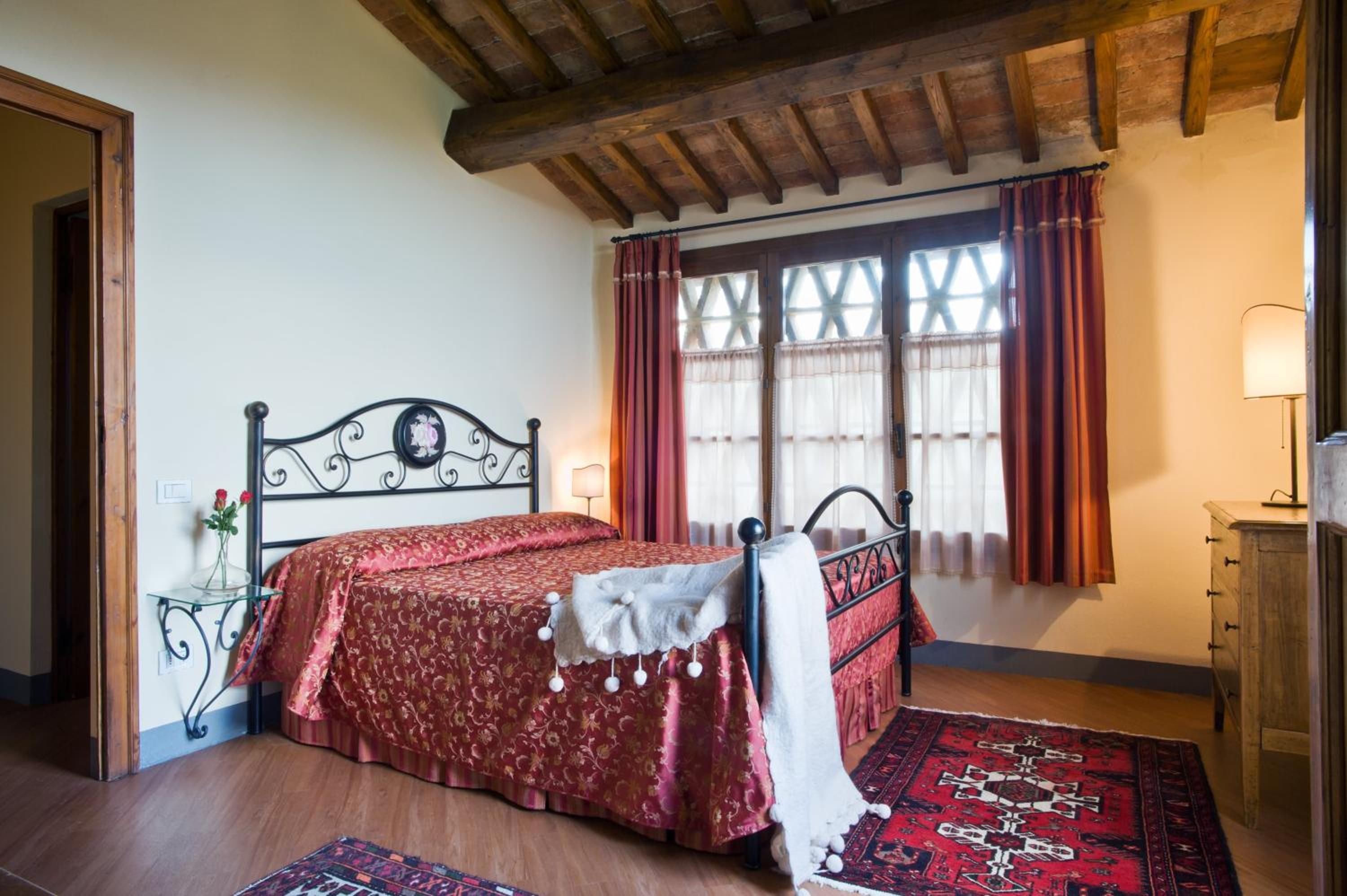 Drei-Zimmer-Villa mit privatem Pool