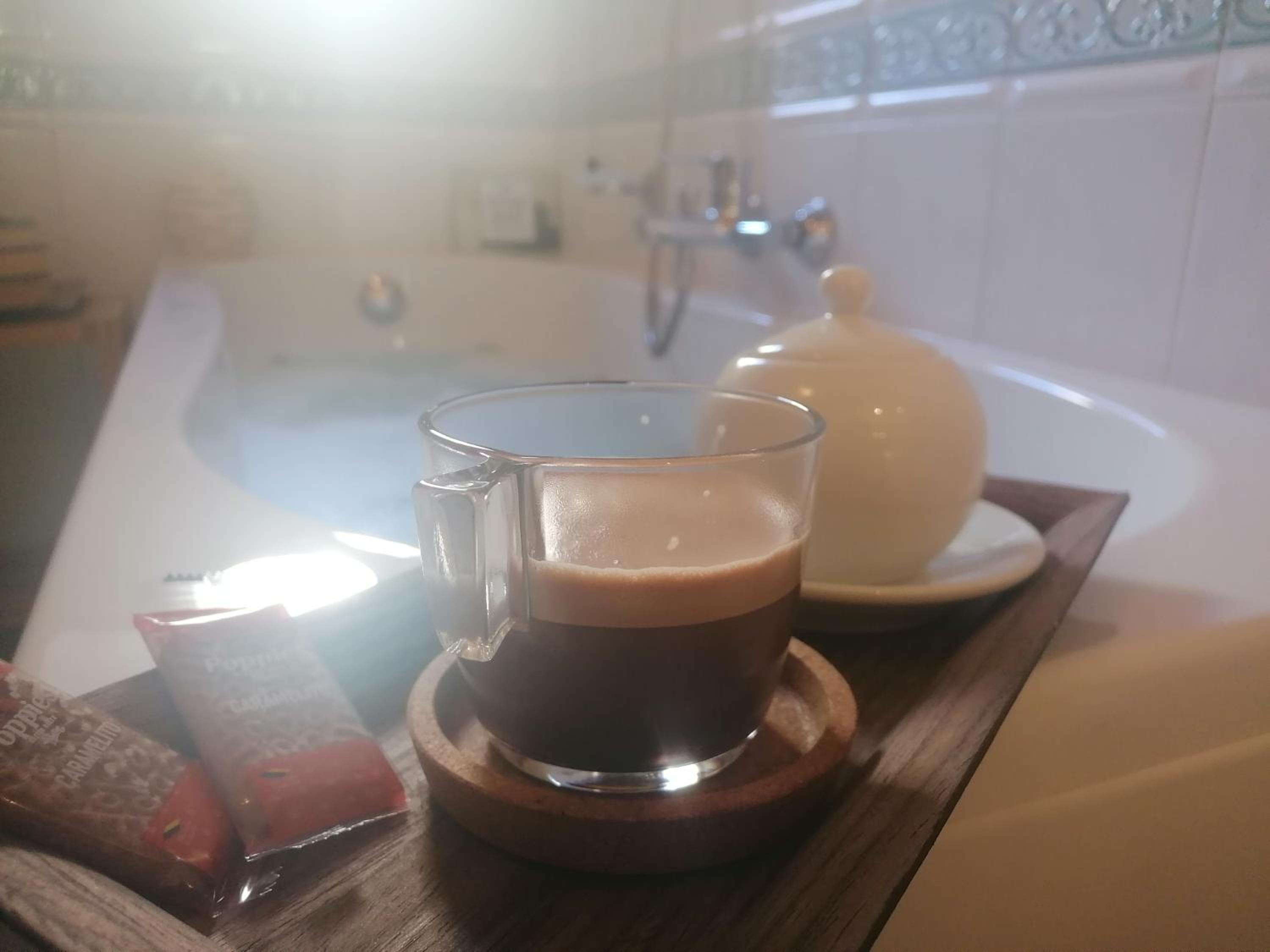 Double Room with Spa Bath - Photo 9