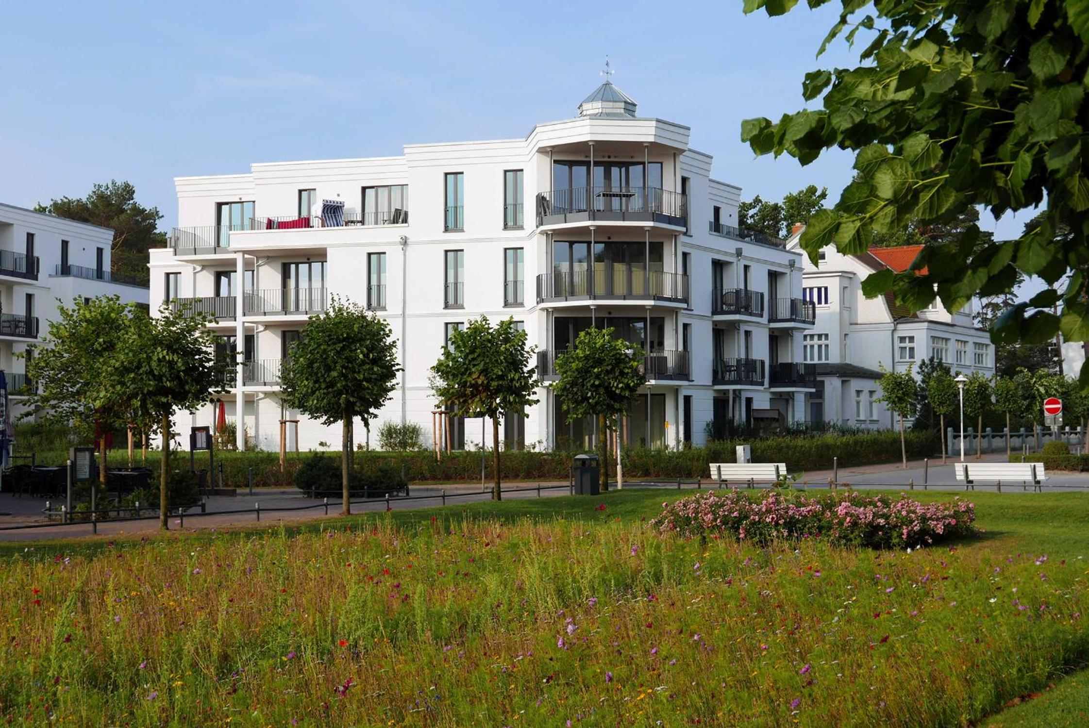 Two-Bedroom Apartment with Ocean View photo 2