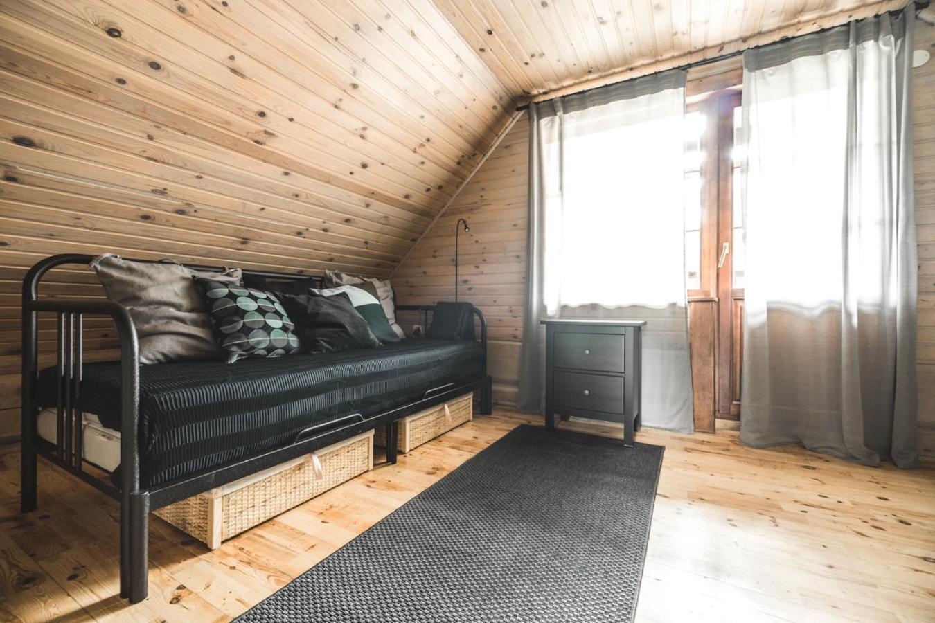 Two-Bedroom House photo 3