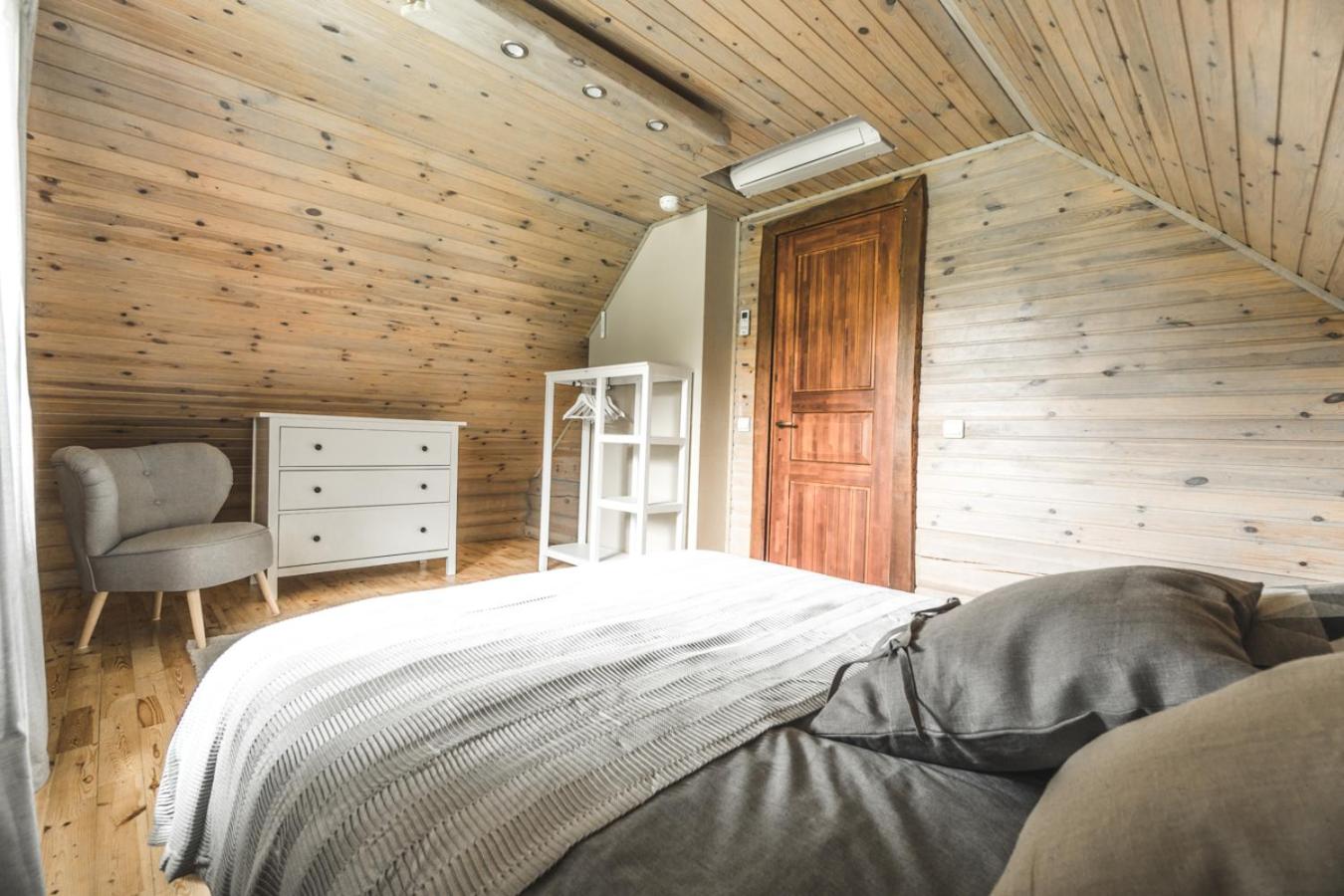 Two-Bedroom House photo 2