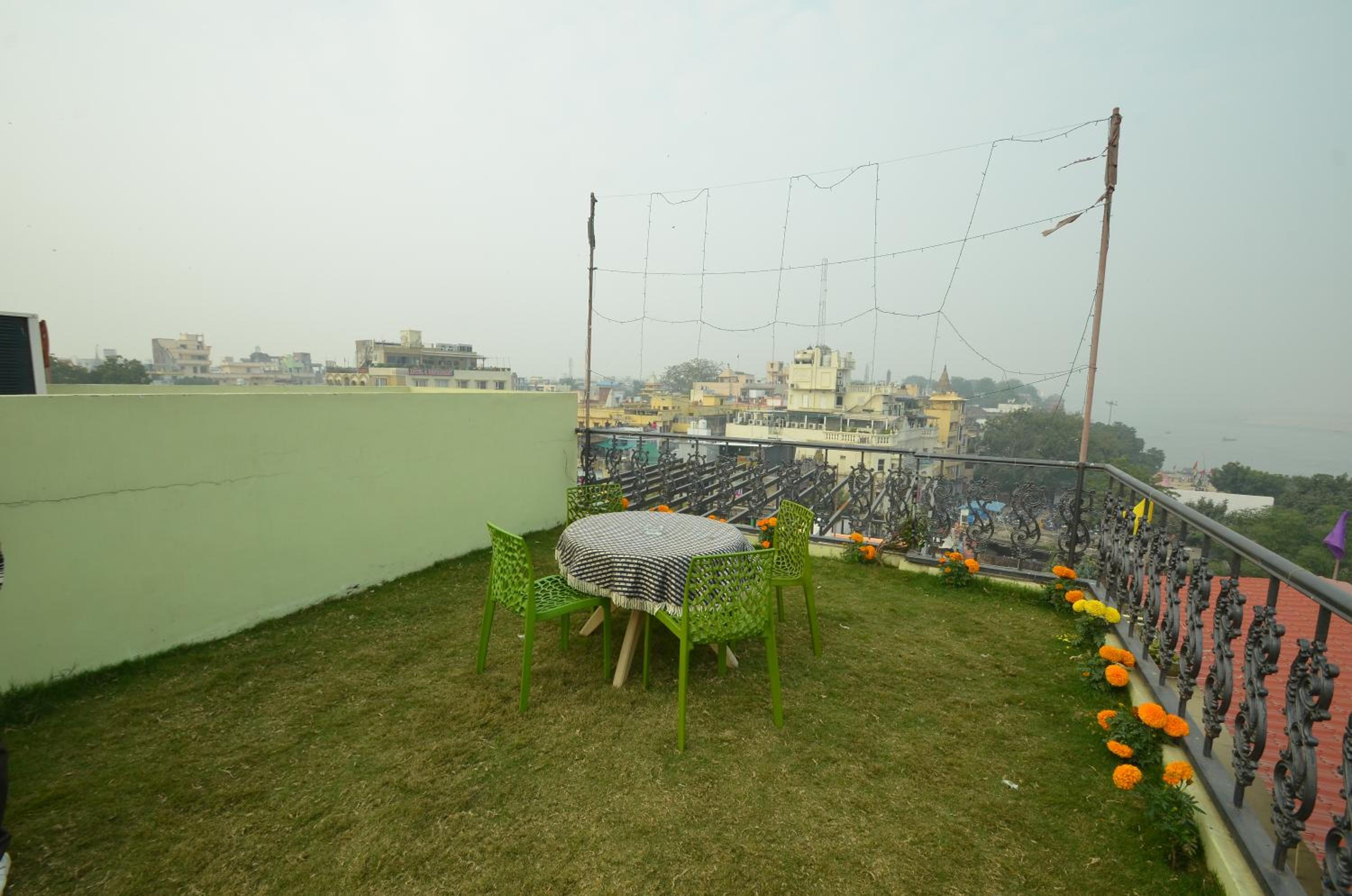 Deluxe Terrace Quad Family Room With Private Garden Terrace and 360 view - Photo 3