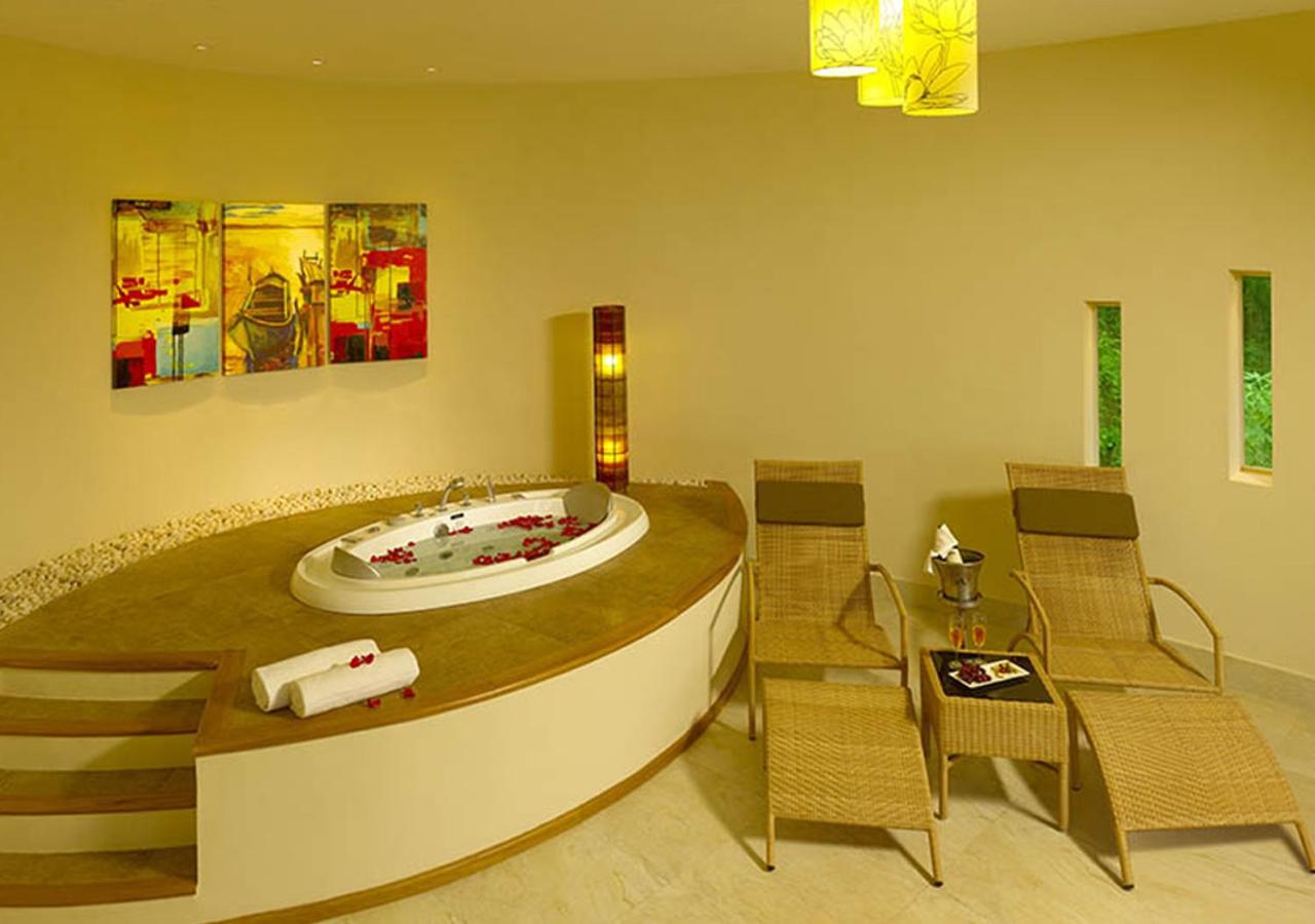 Prive Suite (10% discount on FnB & Spa) photo 2
