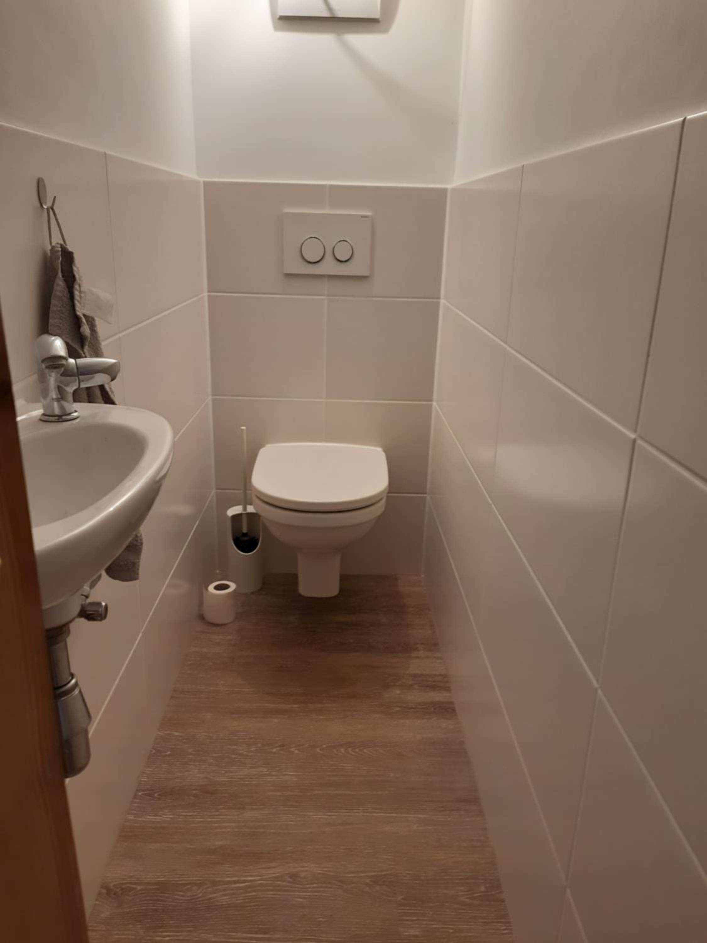 Double Room with Shared Bathroom photo 3