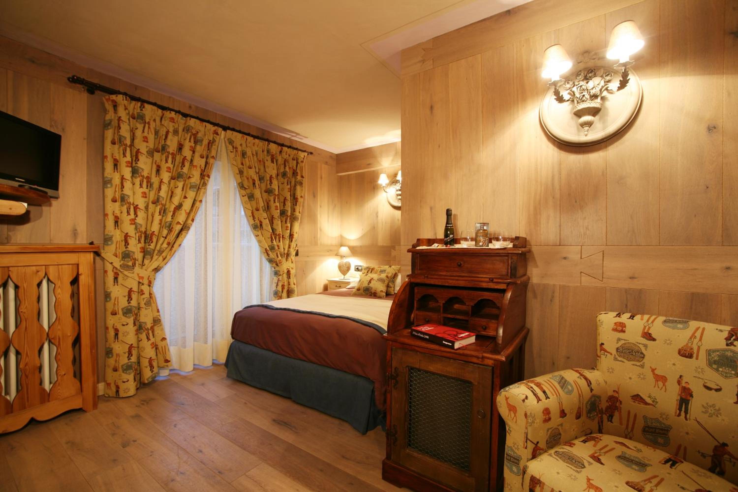 Budget Double Room photo 1