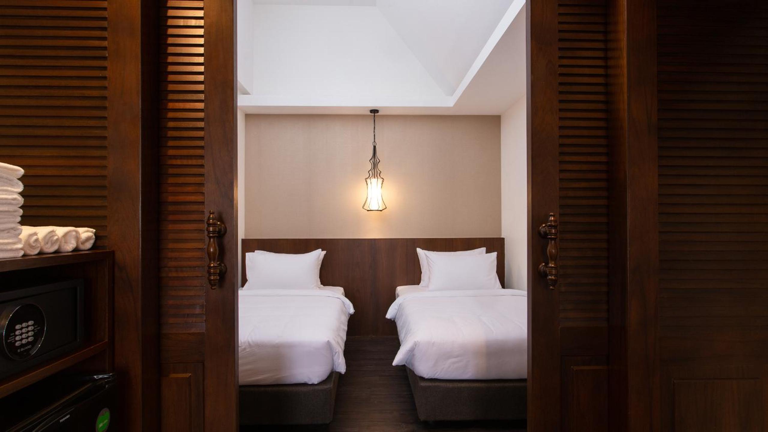 Family Suite - Photo 9