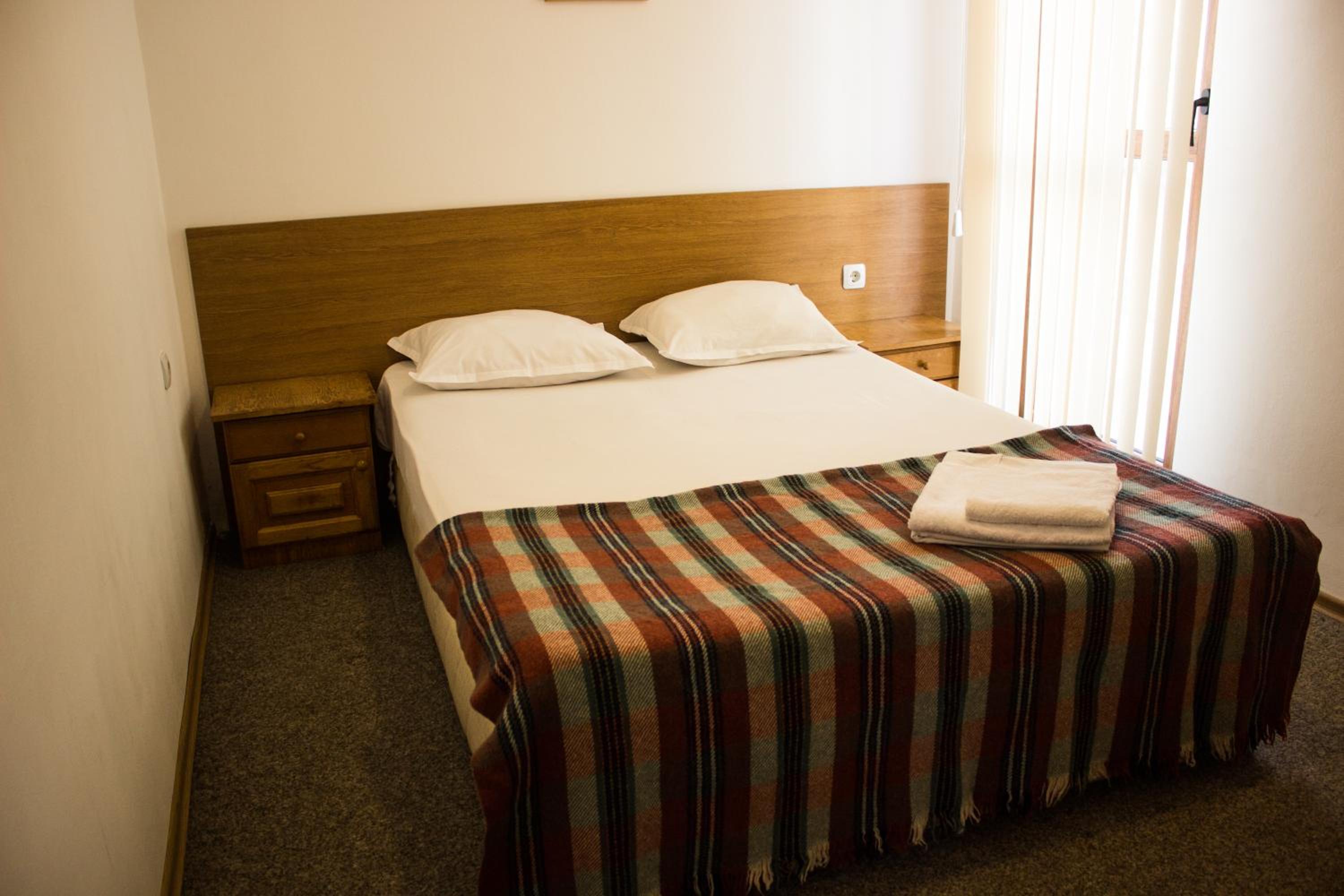 Junior Suite (2 Adults) - Photo 4