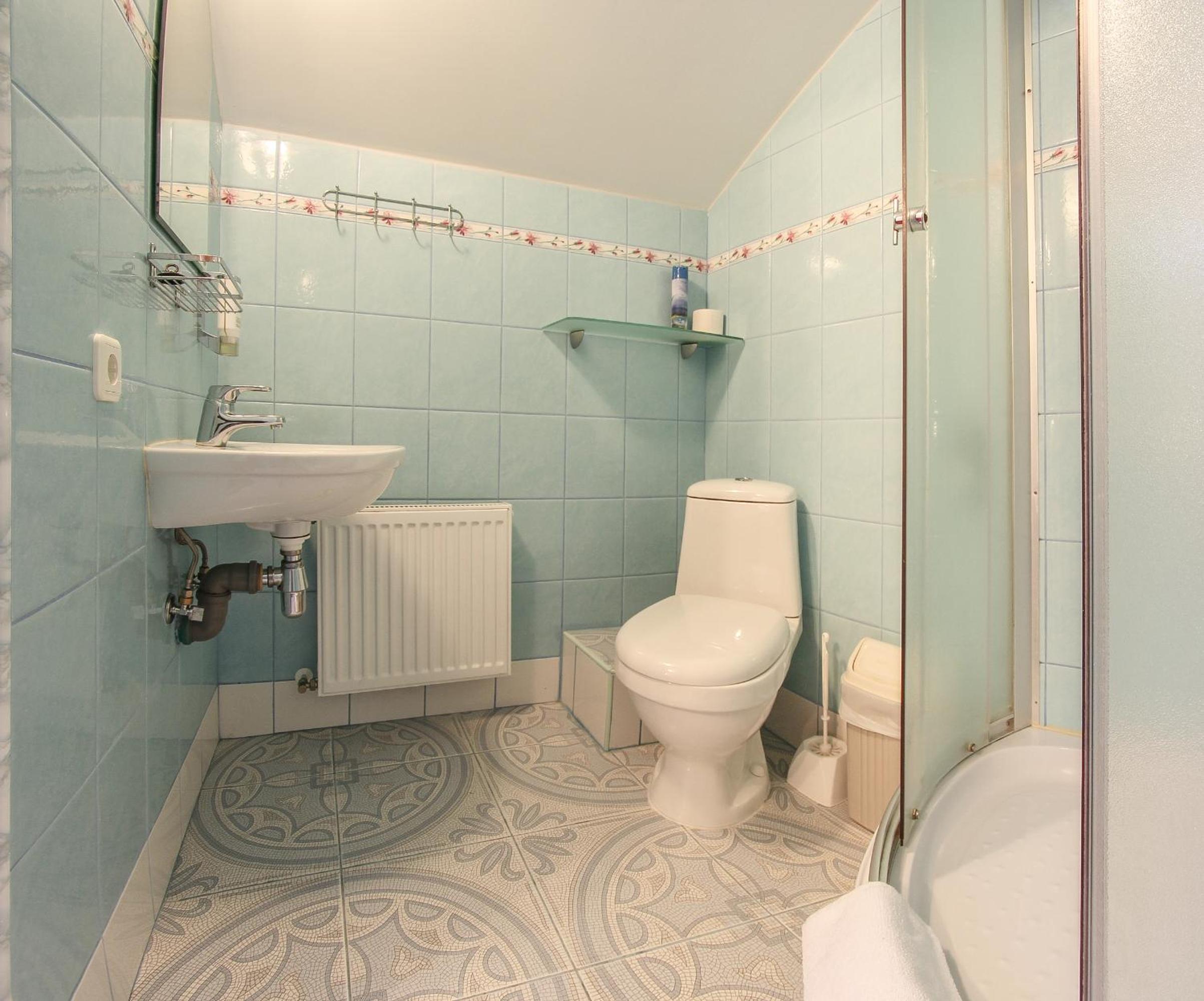 Standard Double or Twin Room - Photo 7