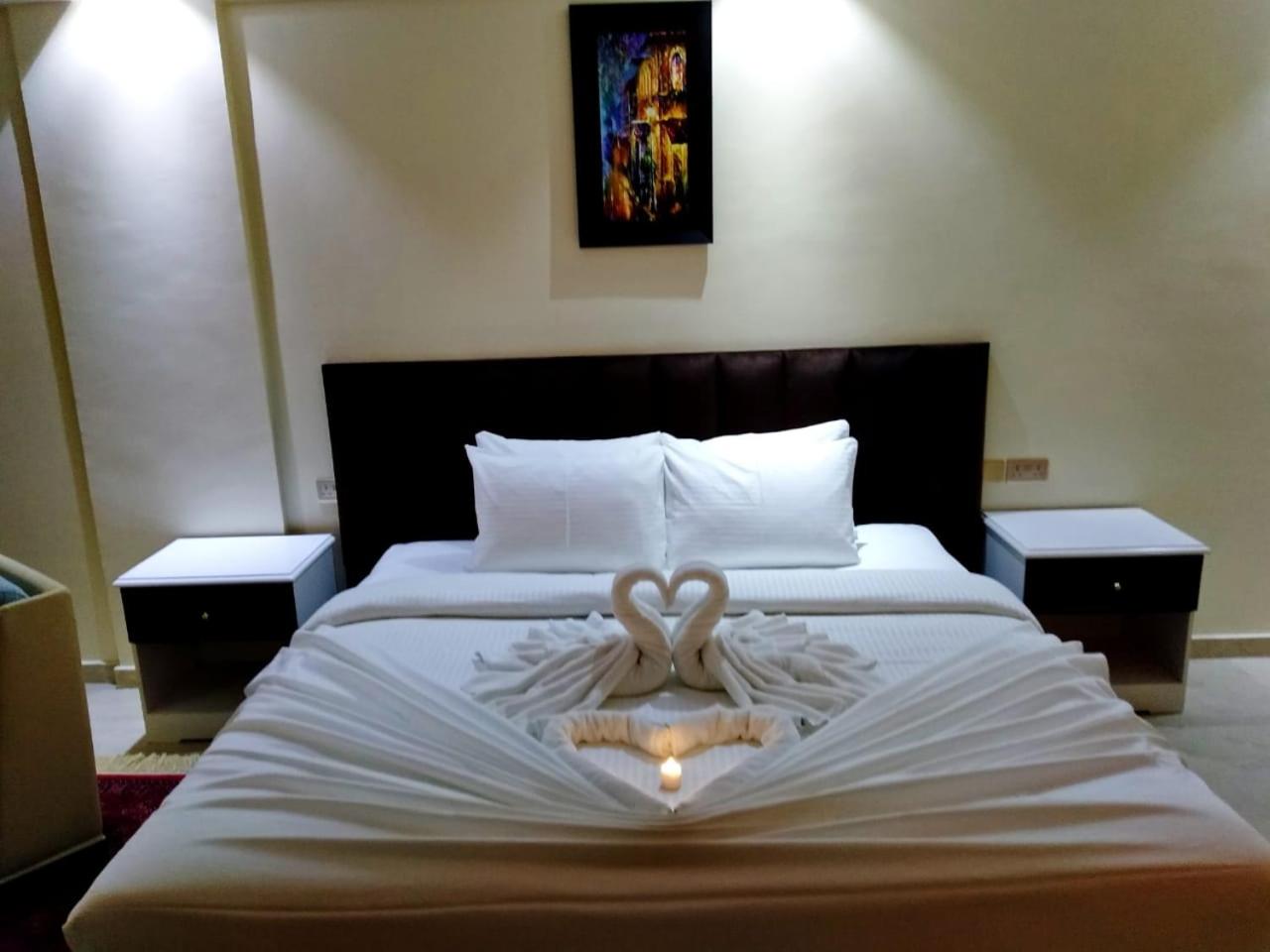 King Room with Sea View - Photo 2