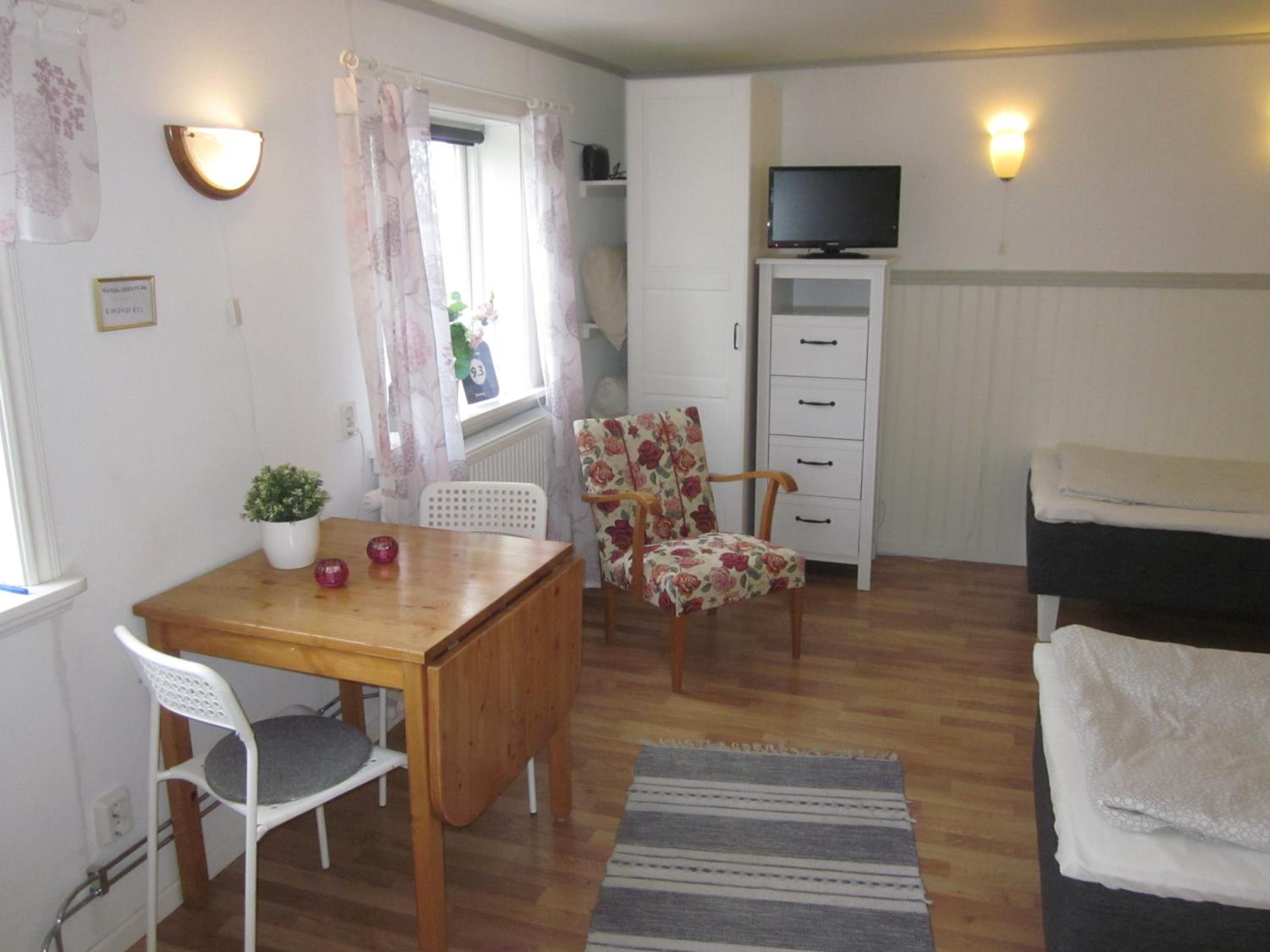 Apartment with Garden View - Photo 3