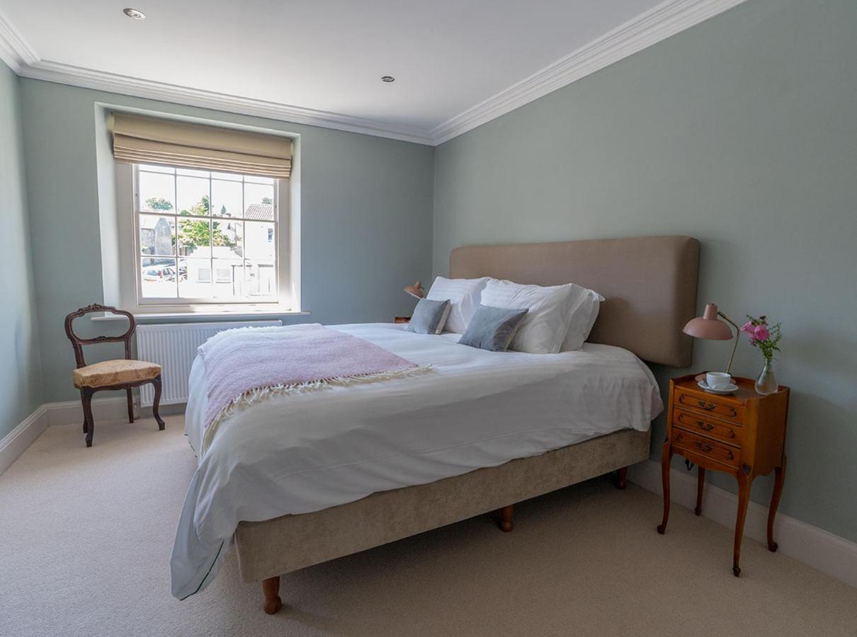 Double or Twin Room photo 3