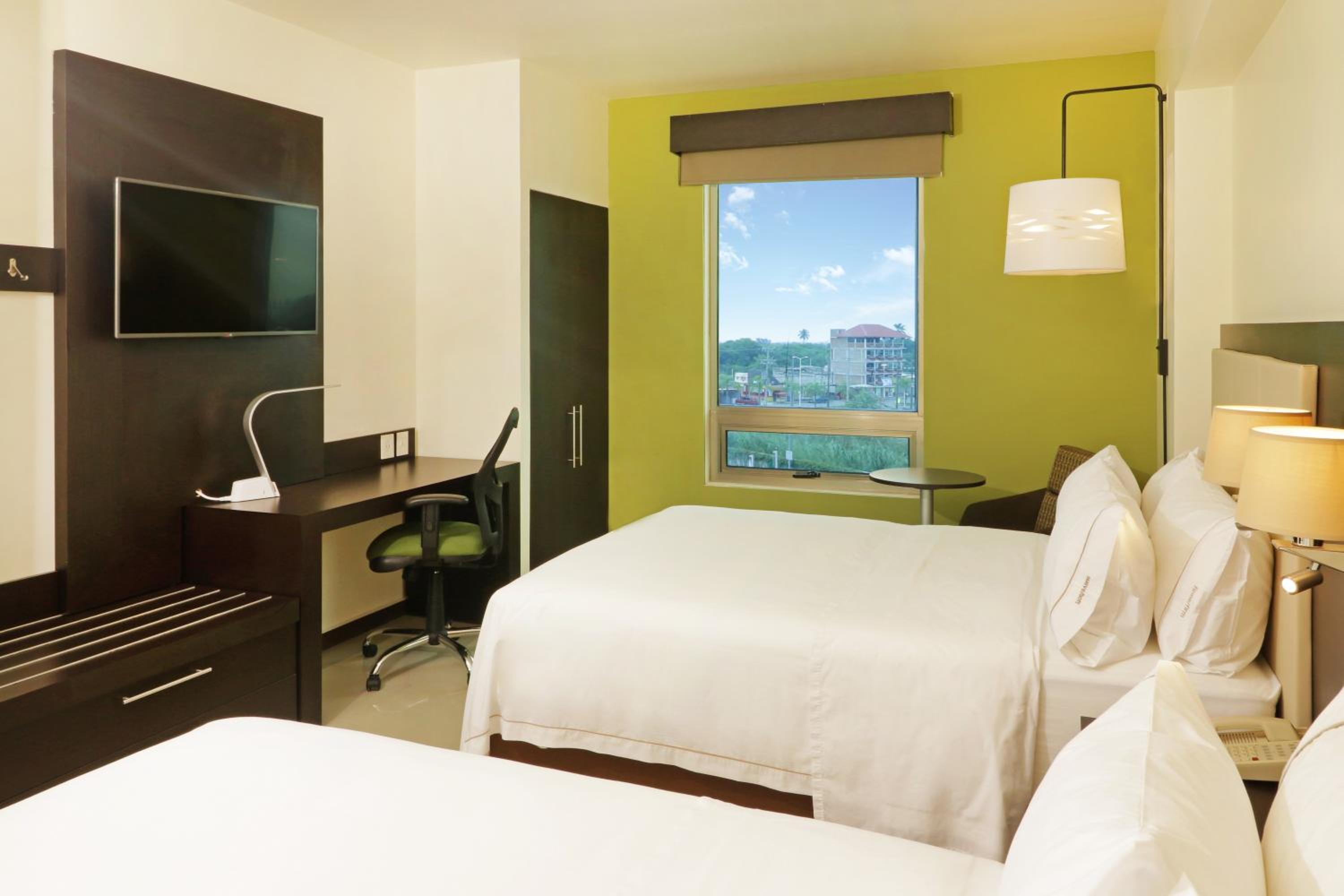 Standard Room with Two Queen Beds