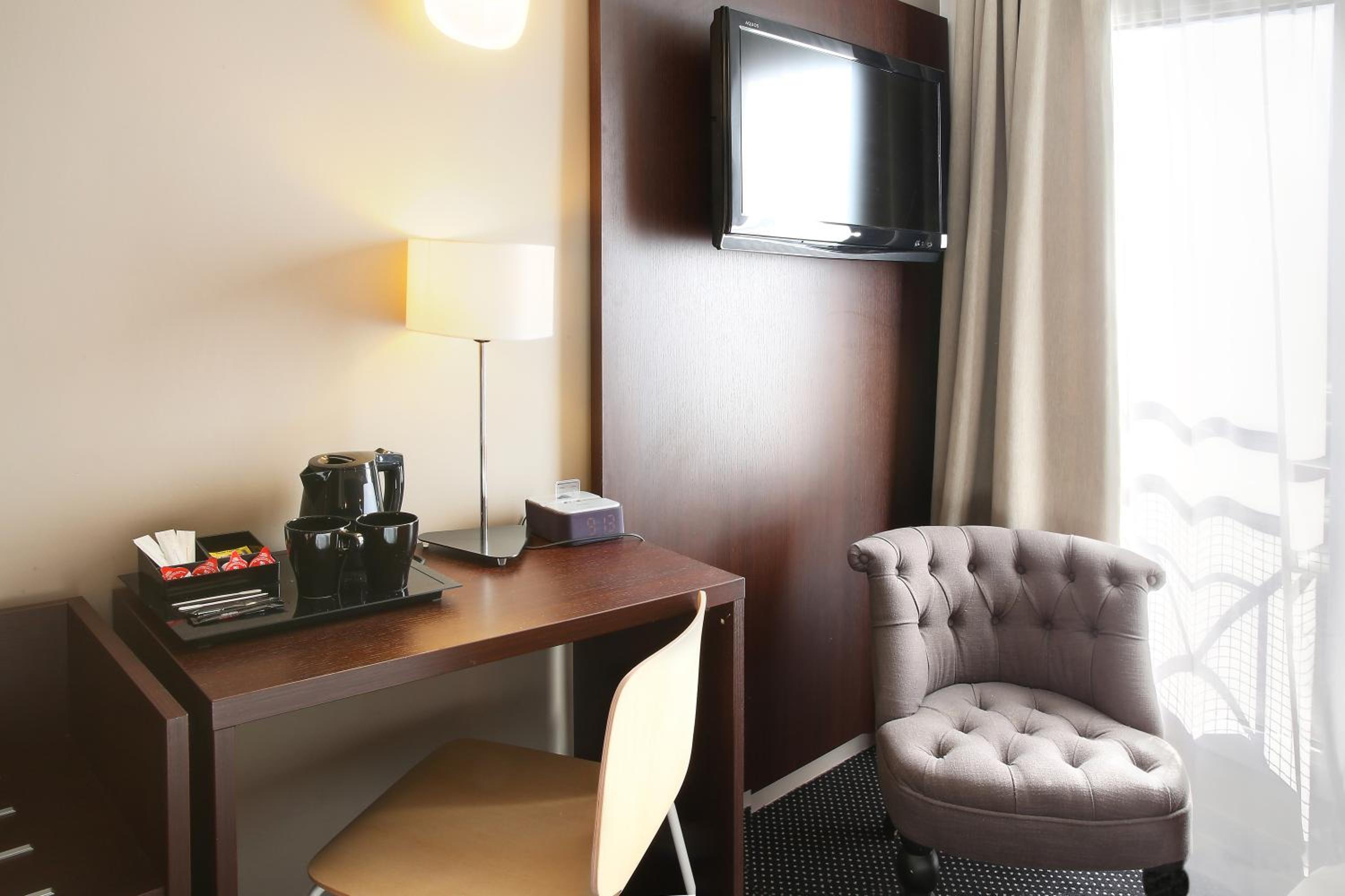 Standard Double Room - Photo 4