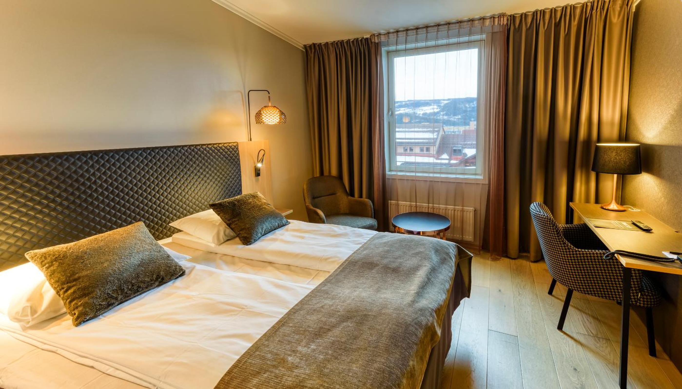 Standard Double Room - Photo 2