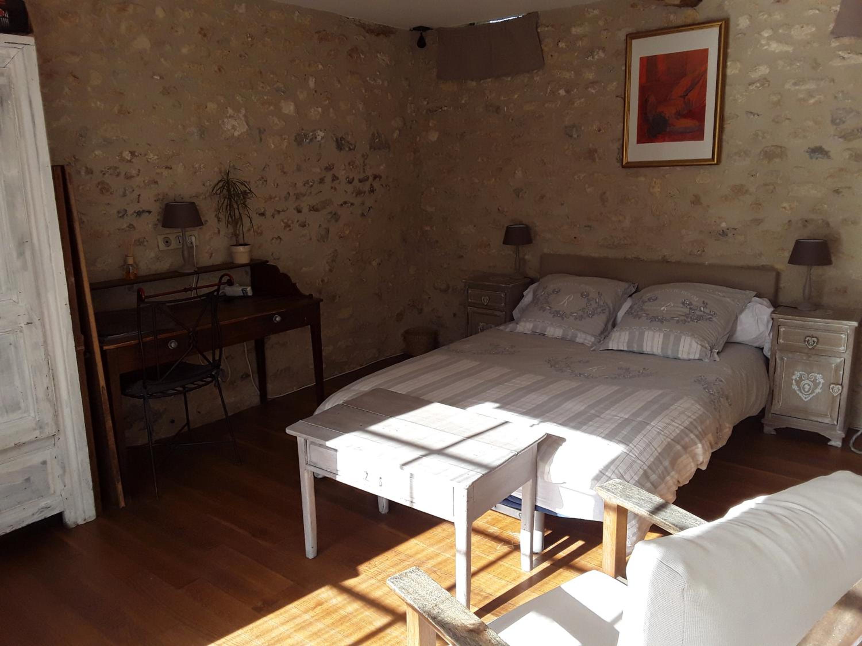 Standard Double Room - Photo 6