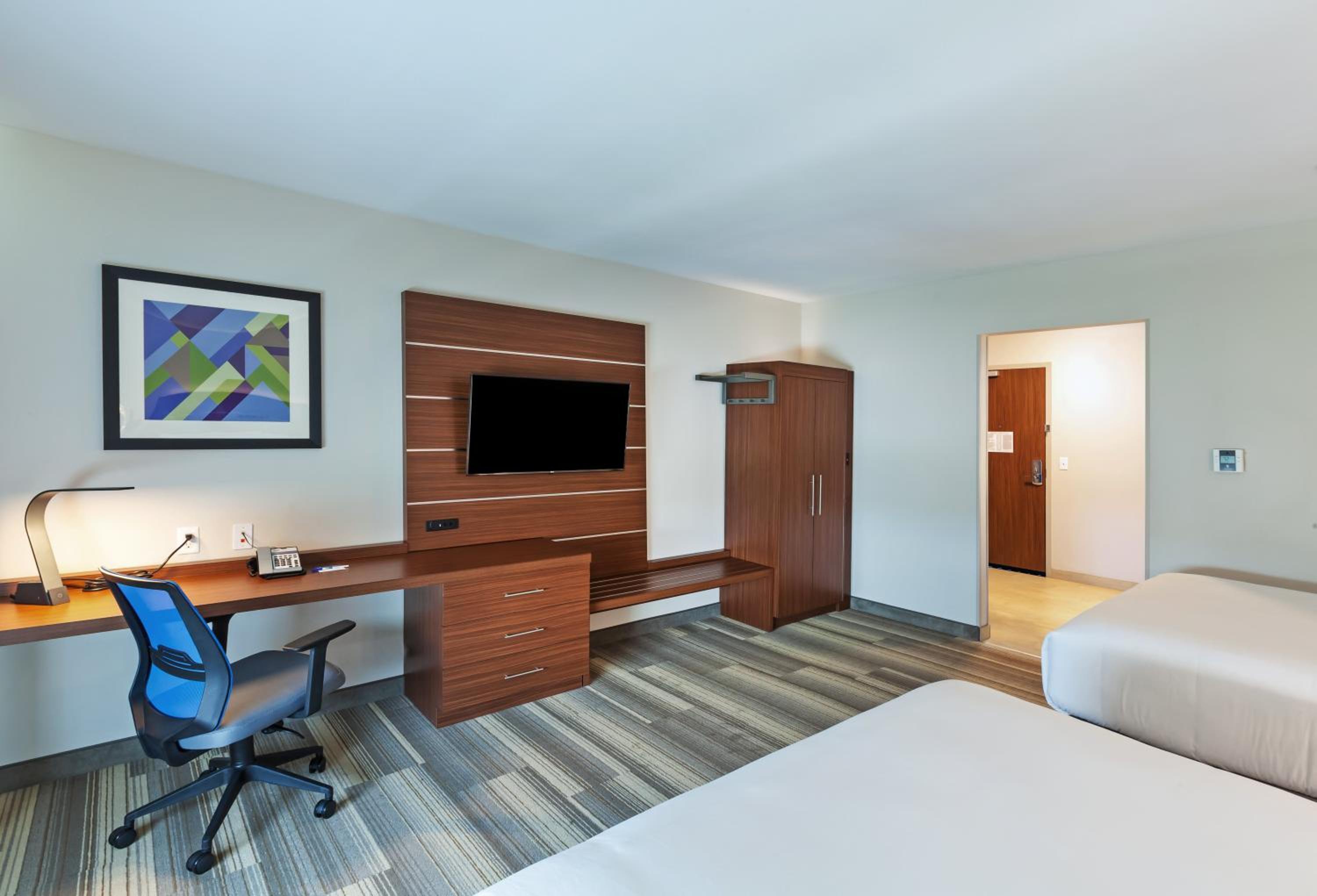 Standard Room with Two Queen Beds