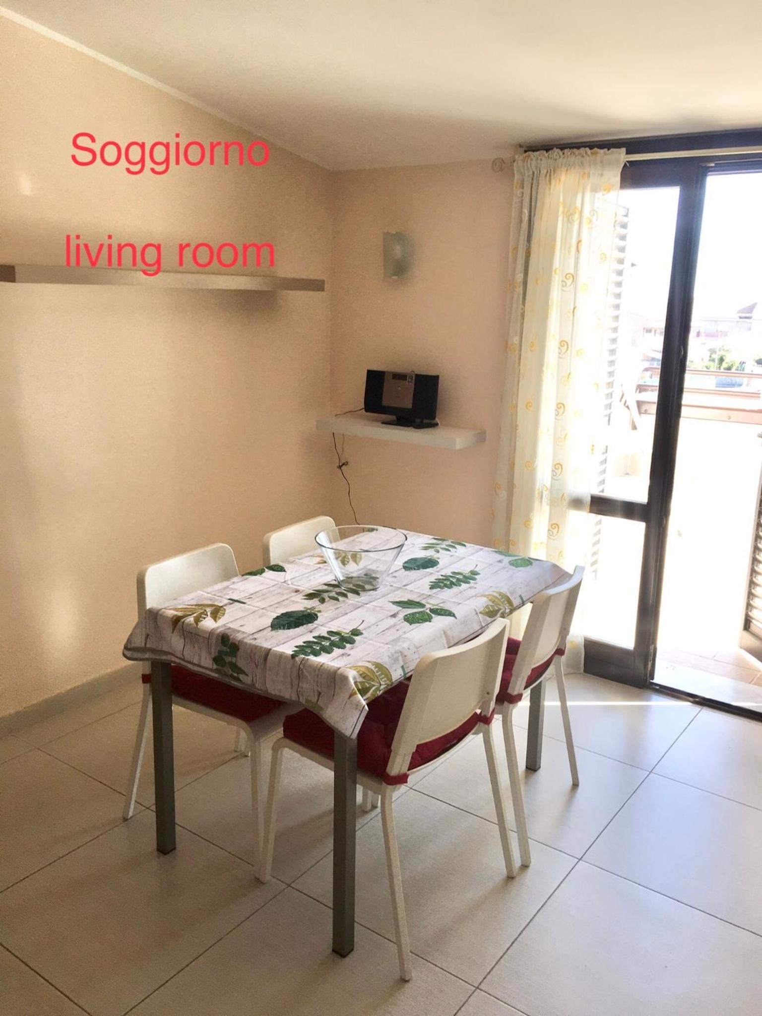 One-Bedroom Apartment - Photo 20