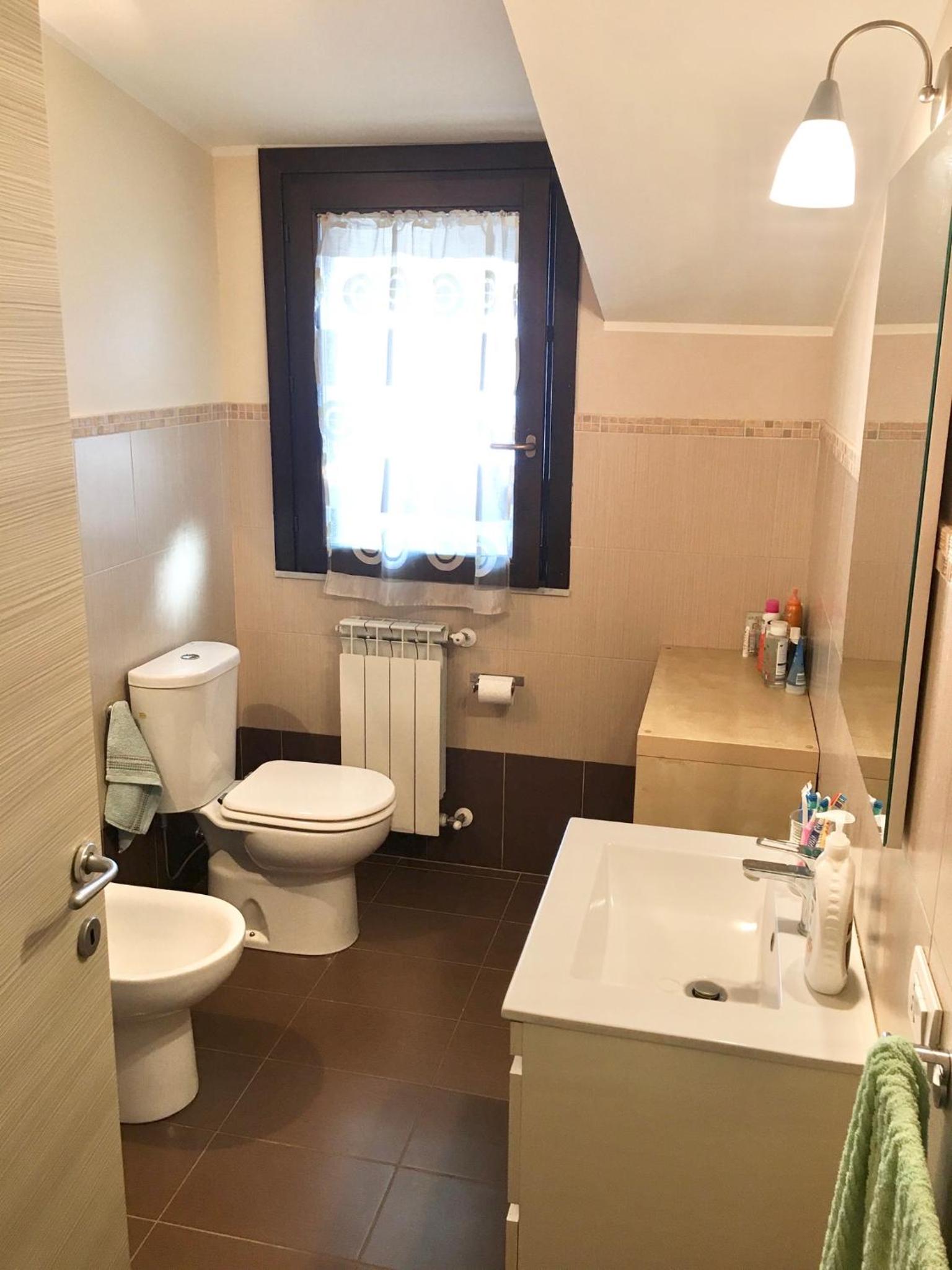 One-Bedroom Apartment - Photo 10