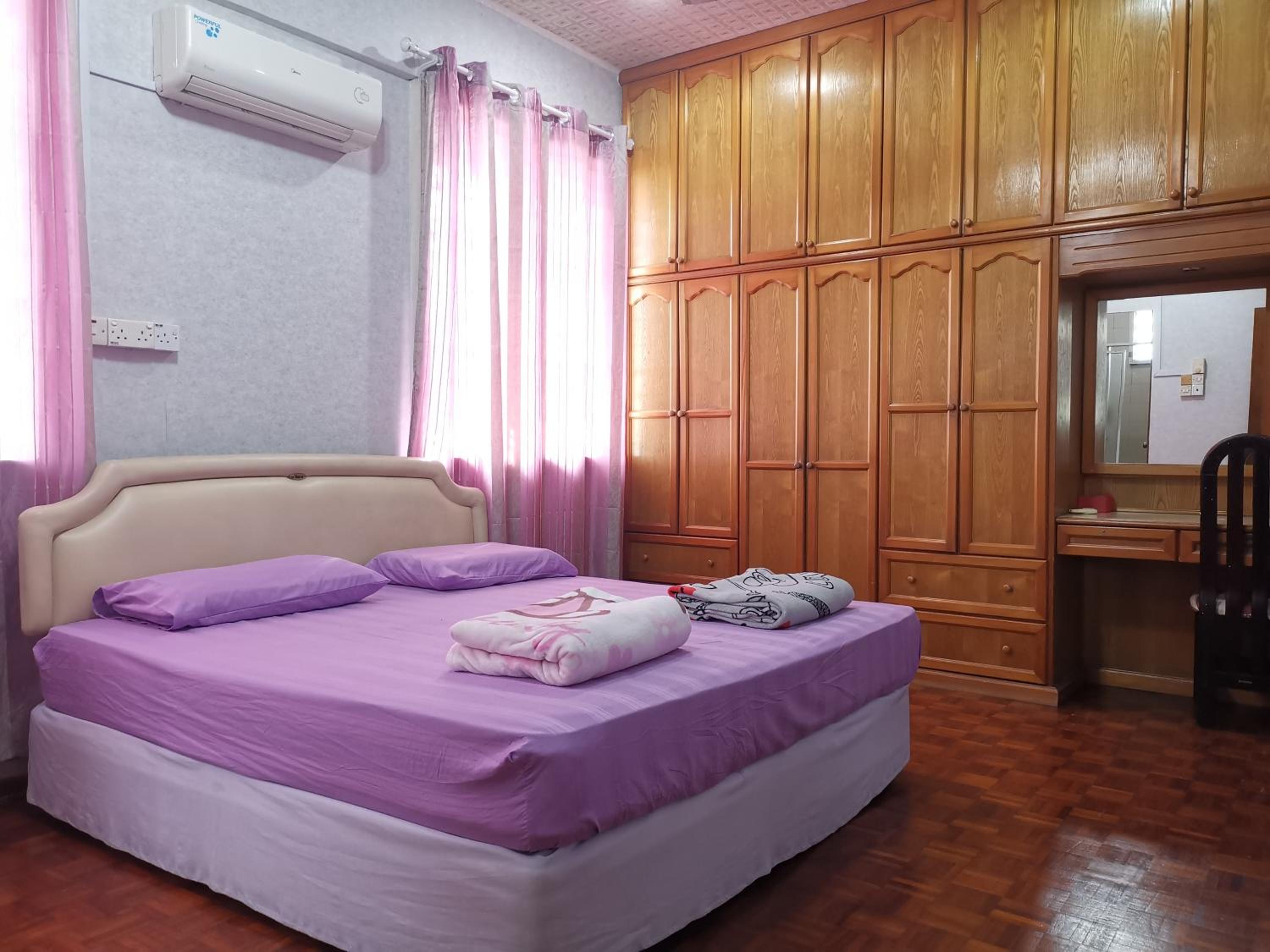 Family Bungalow photo 2