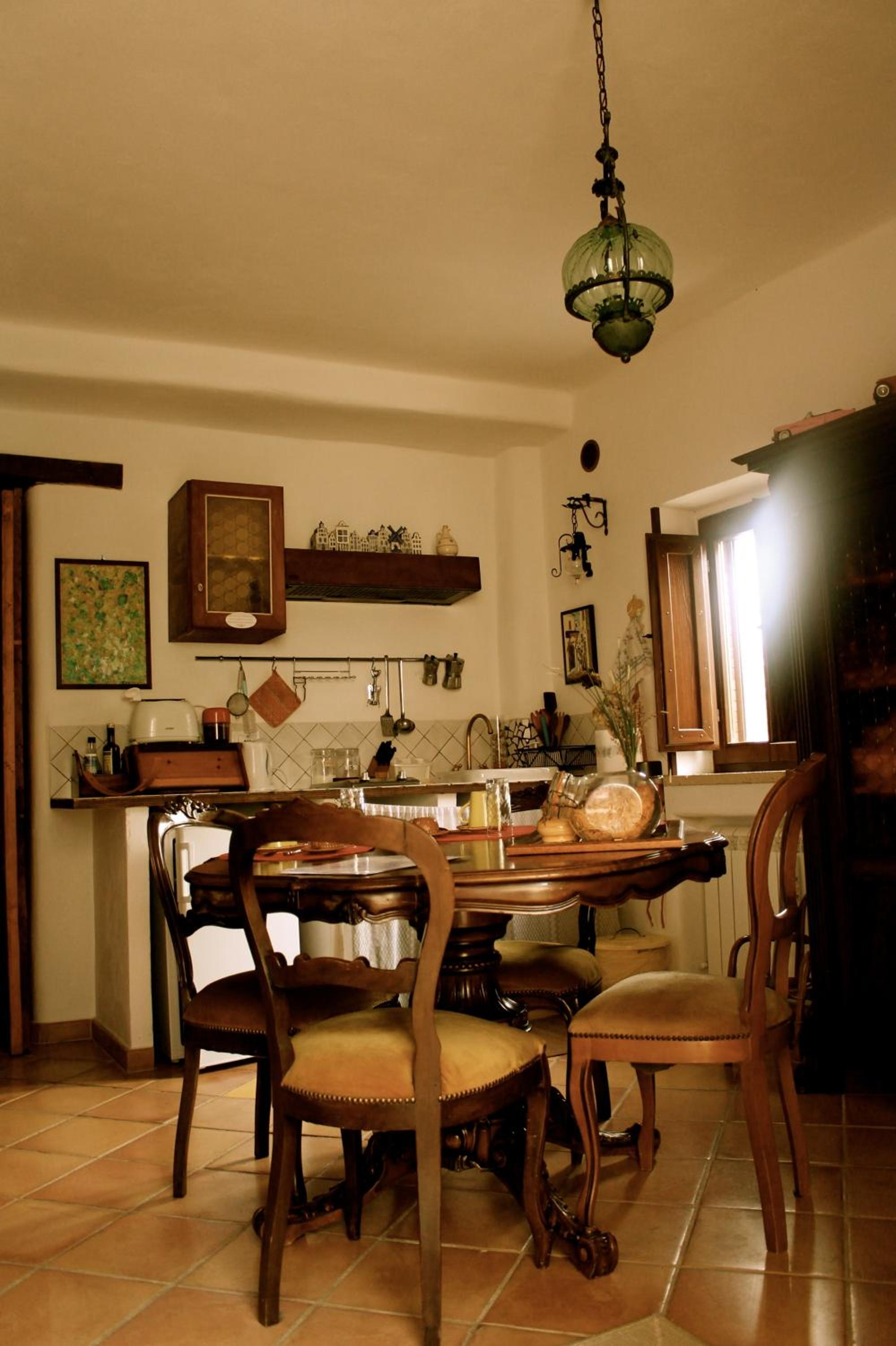Two-Bedroom Apartment with Terrace - Photo 24
