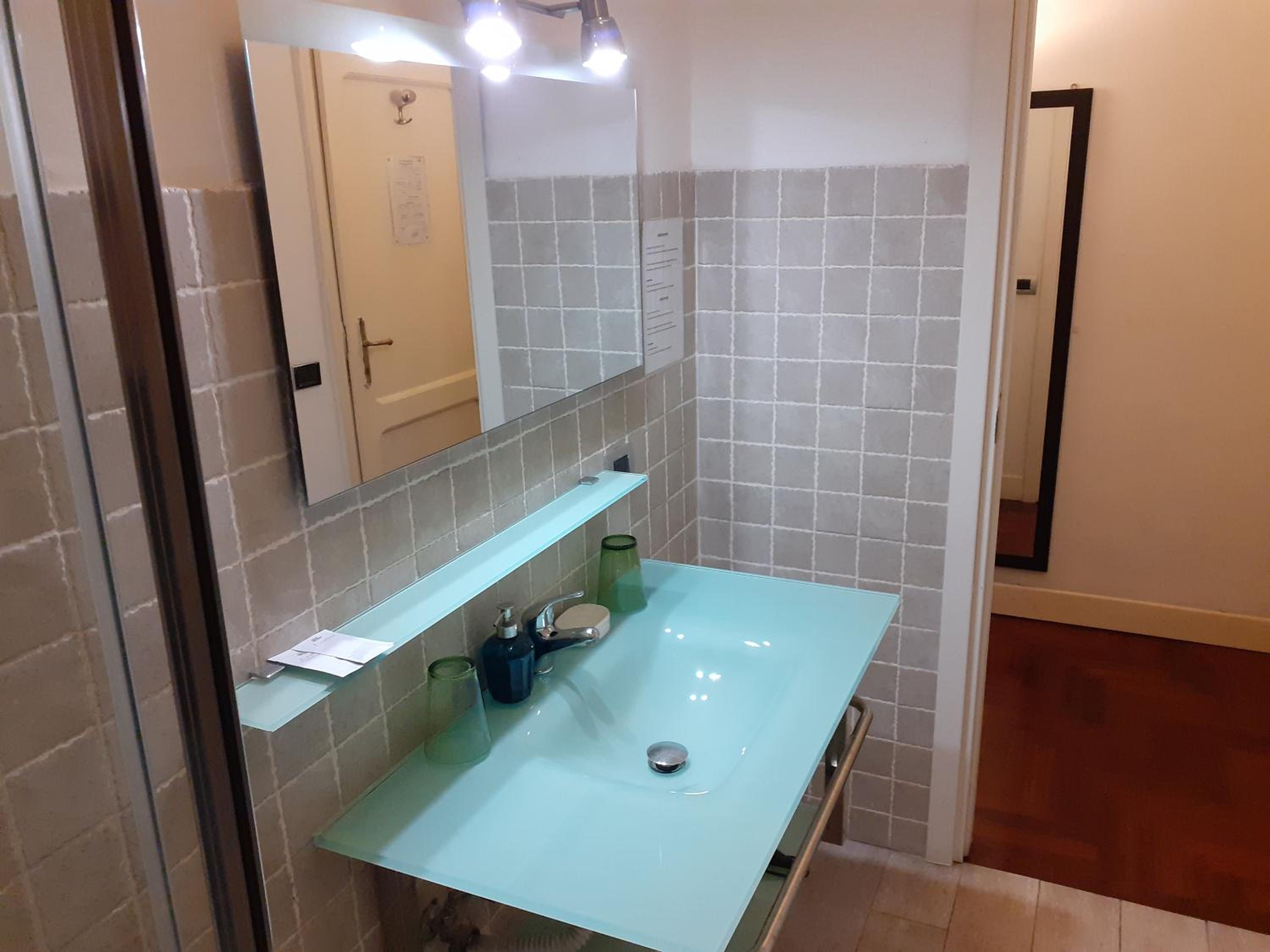 Double or Twin Room photo 2