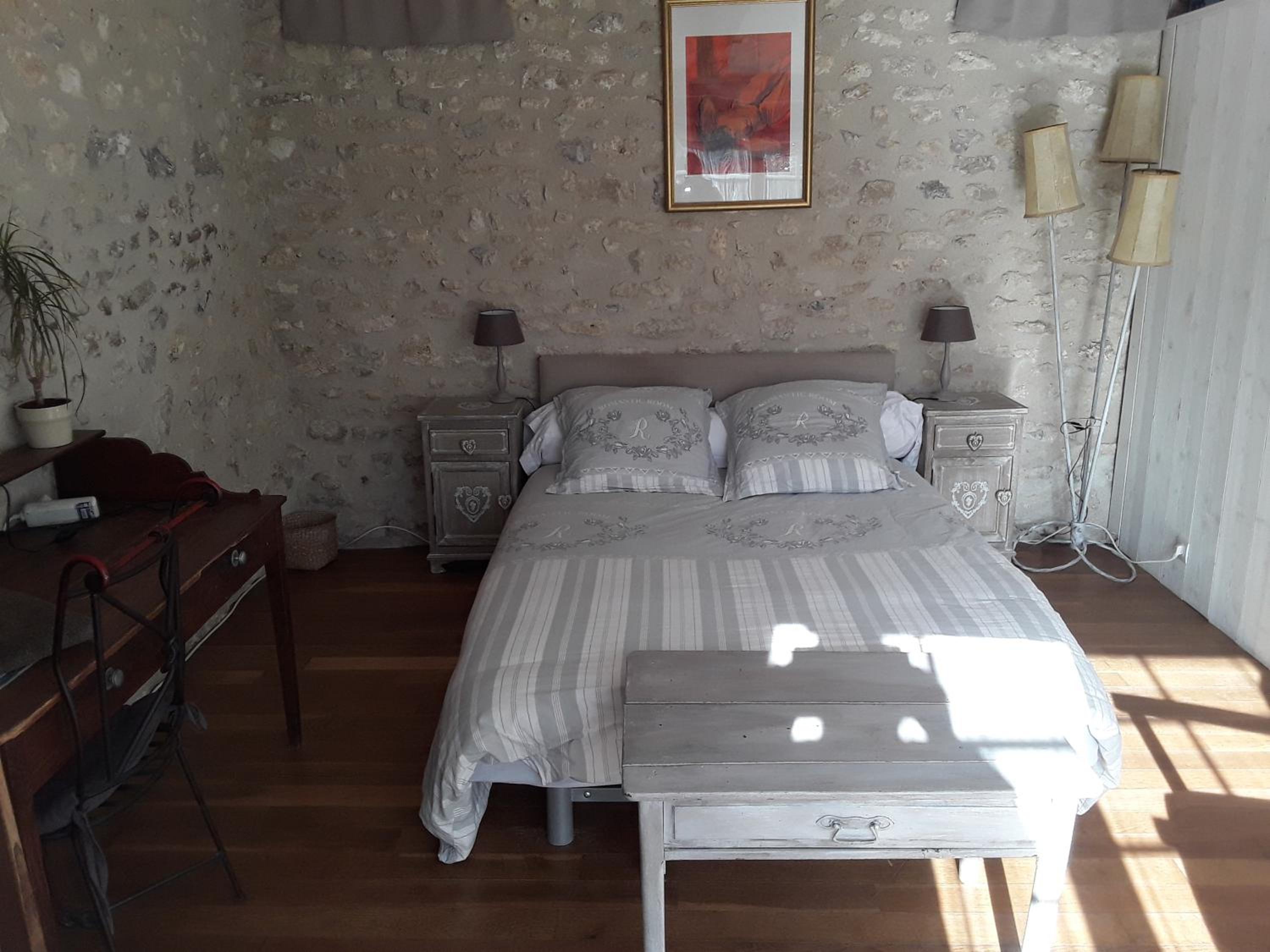 Standard Double Room - Photo 1