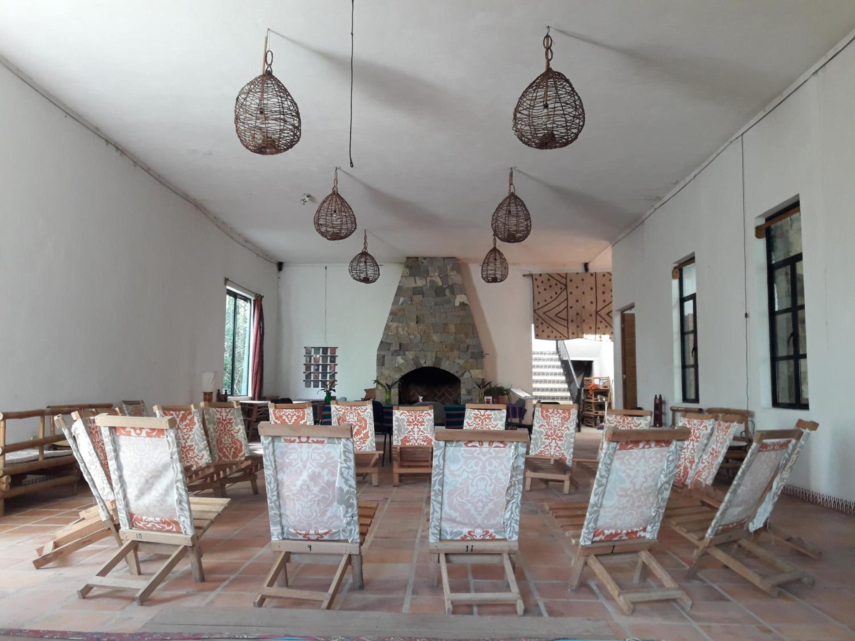 Family Room - Photo 14