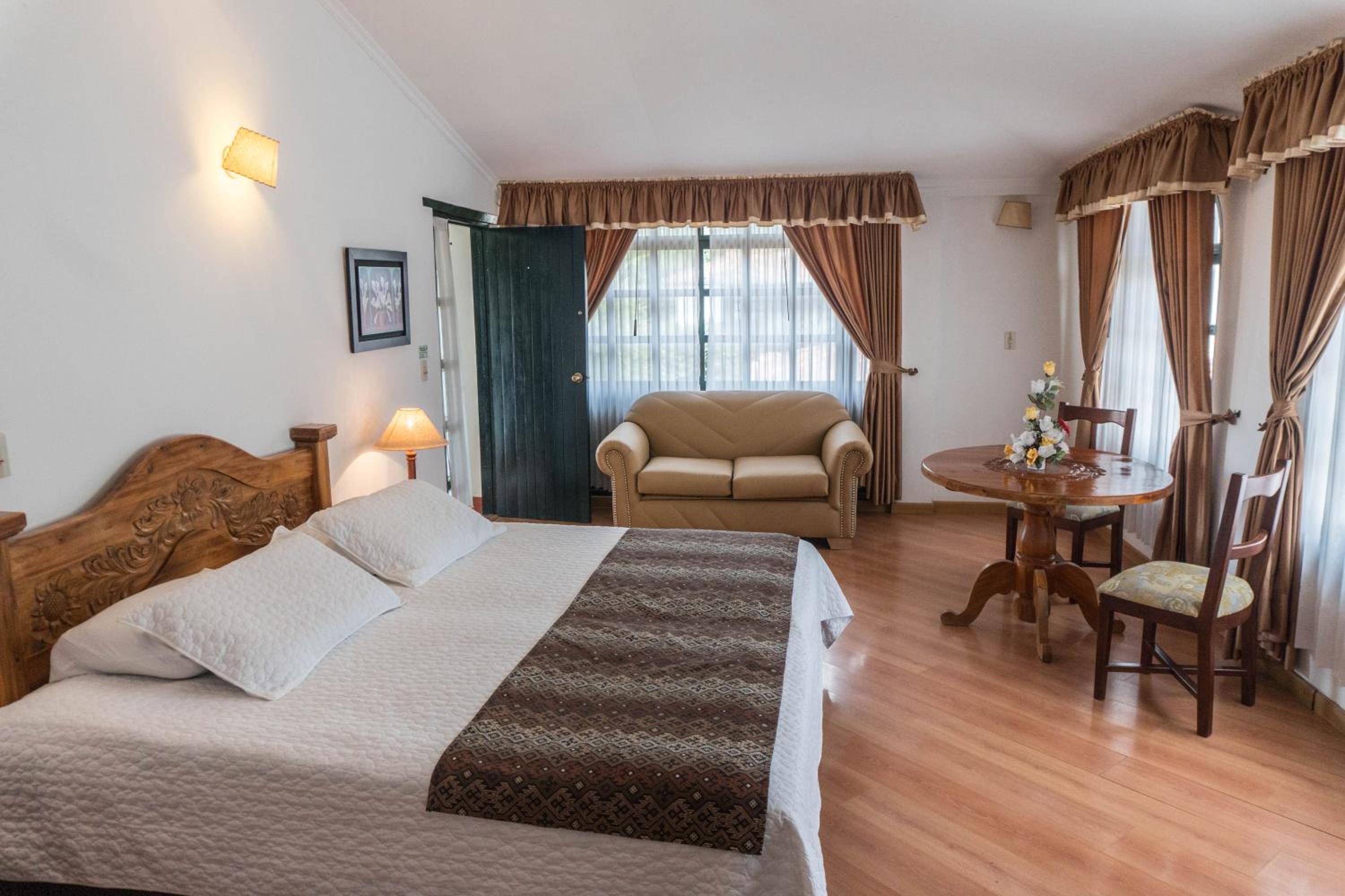 Junior Suite
