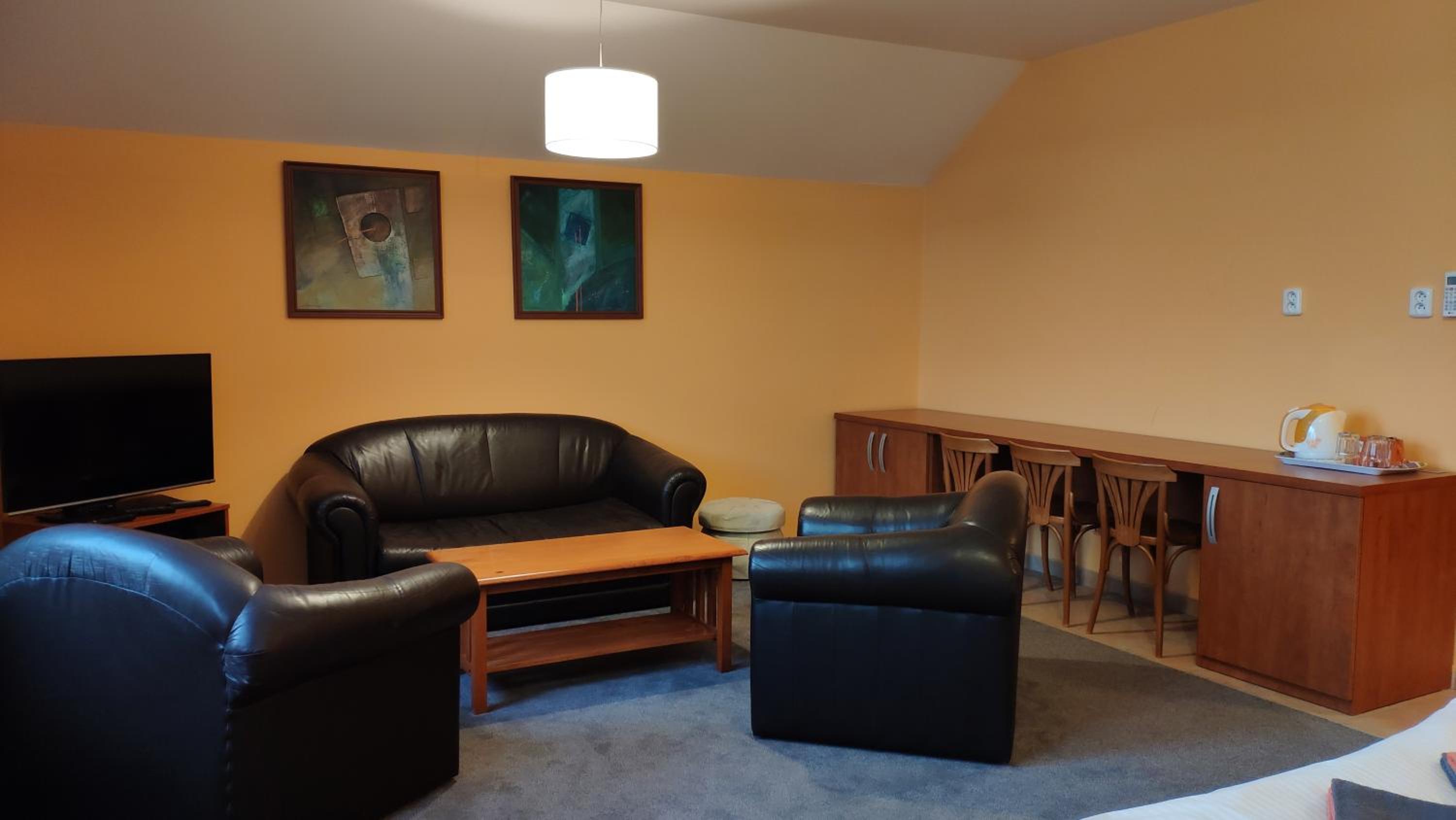 Suite photo 3