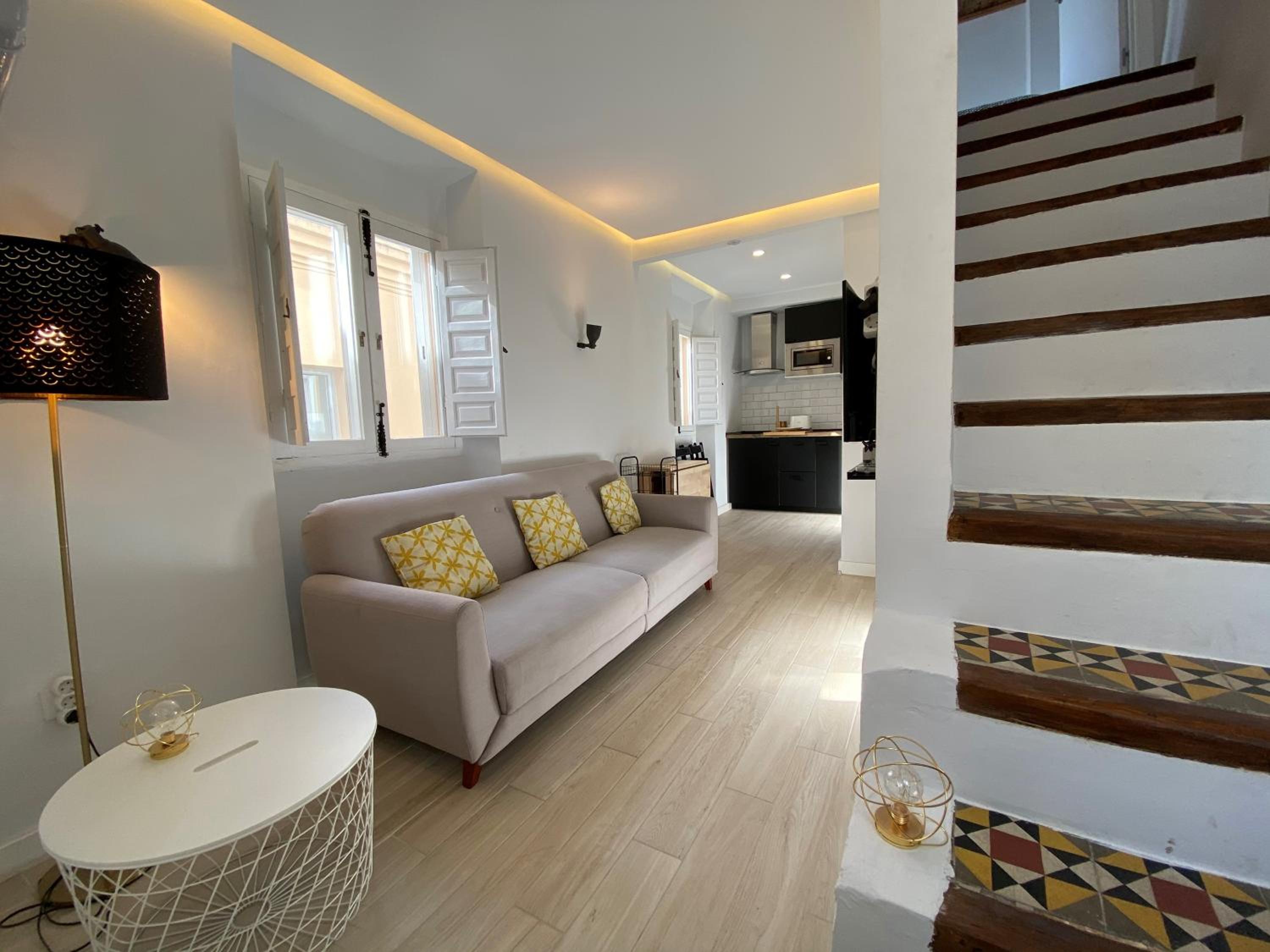 Two-Bedroom Apartment - Photo 15