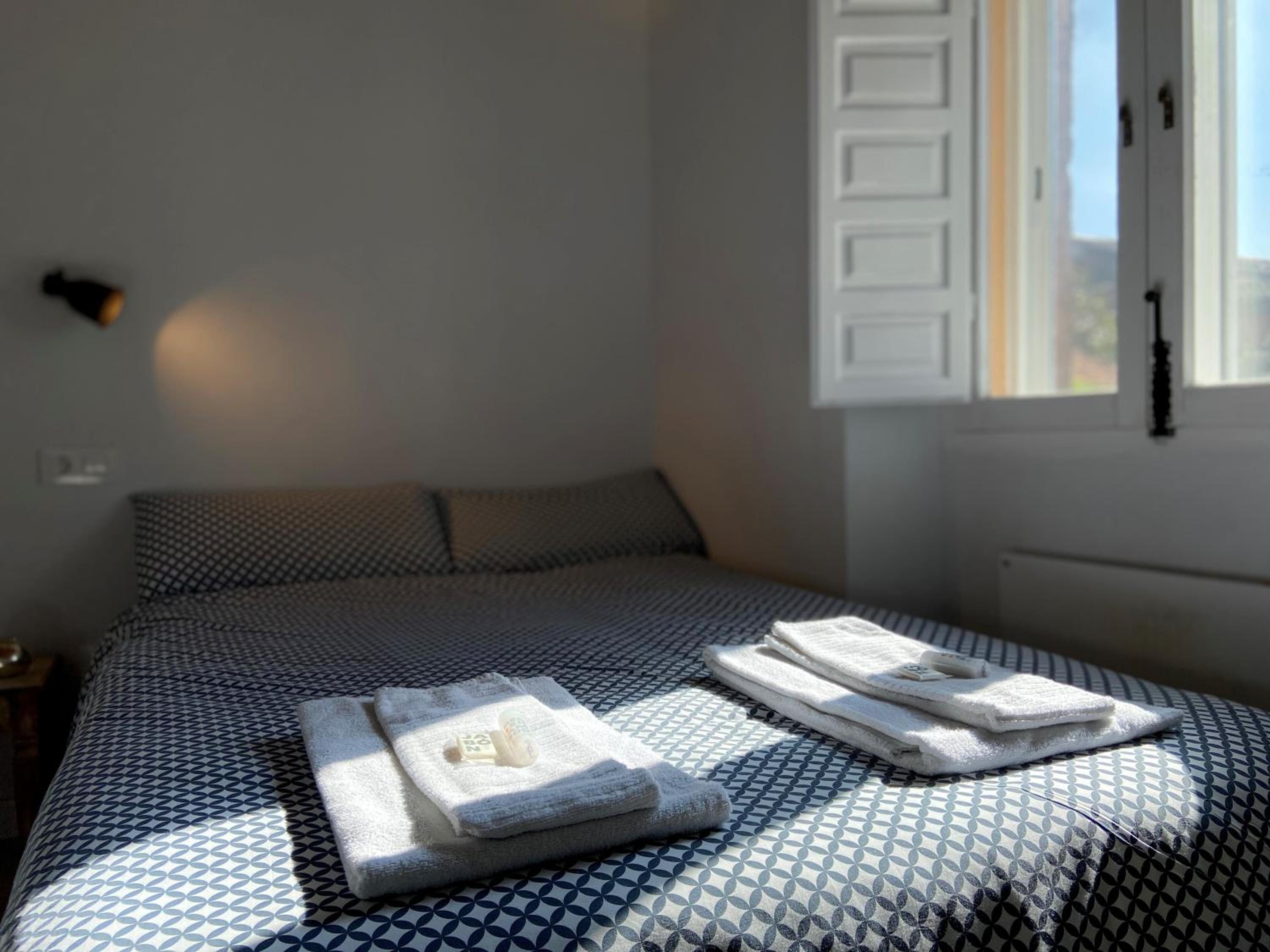Two-Bedroom Apartment - Photo 9
