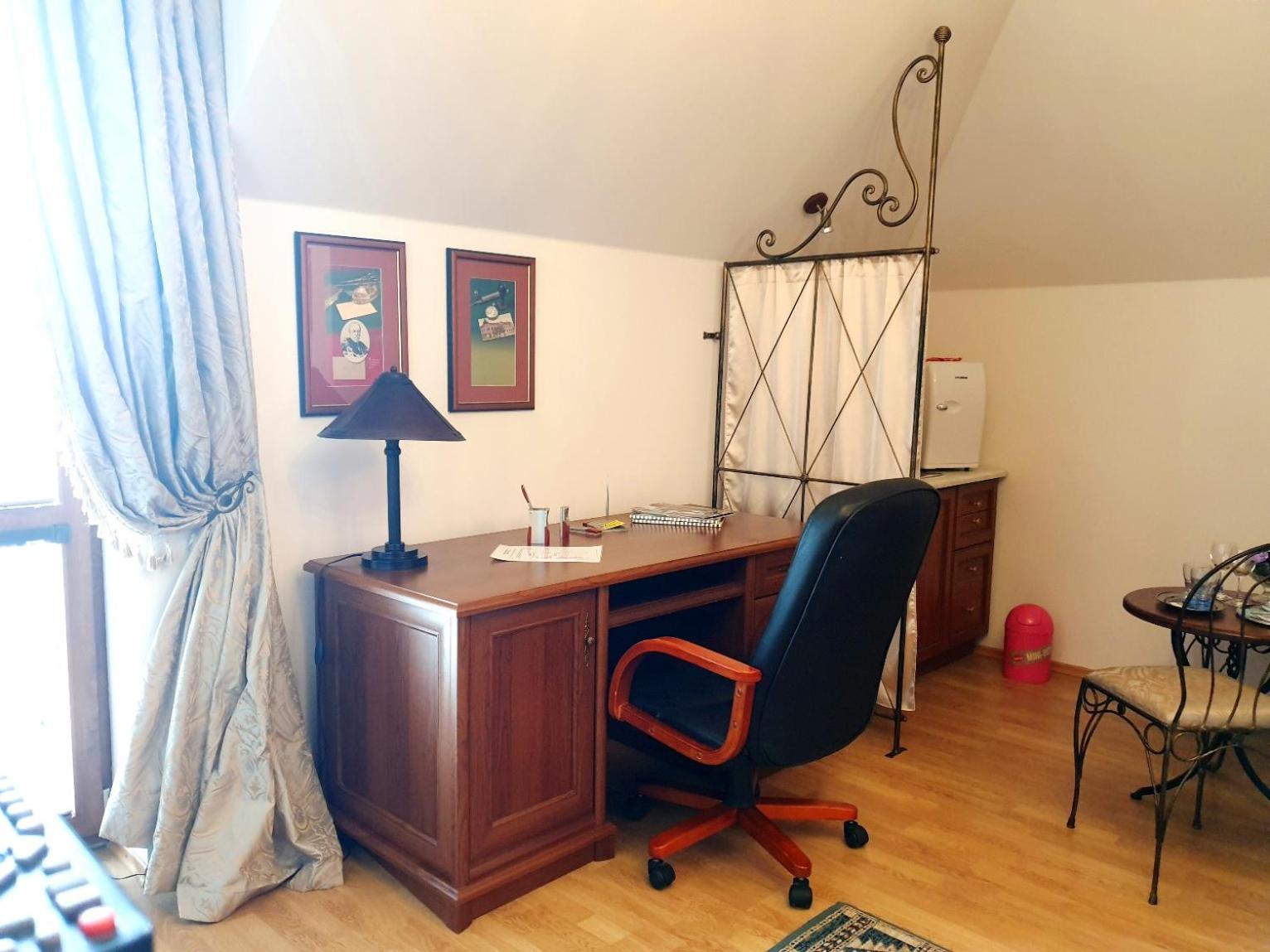 Suite with Balcony photo 2