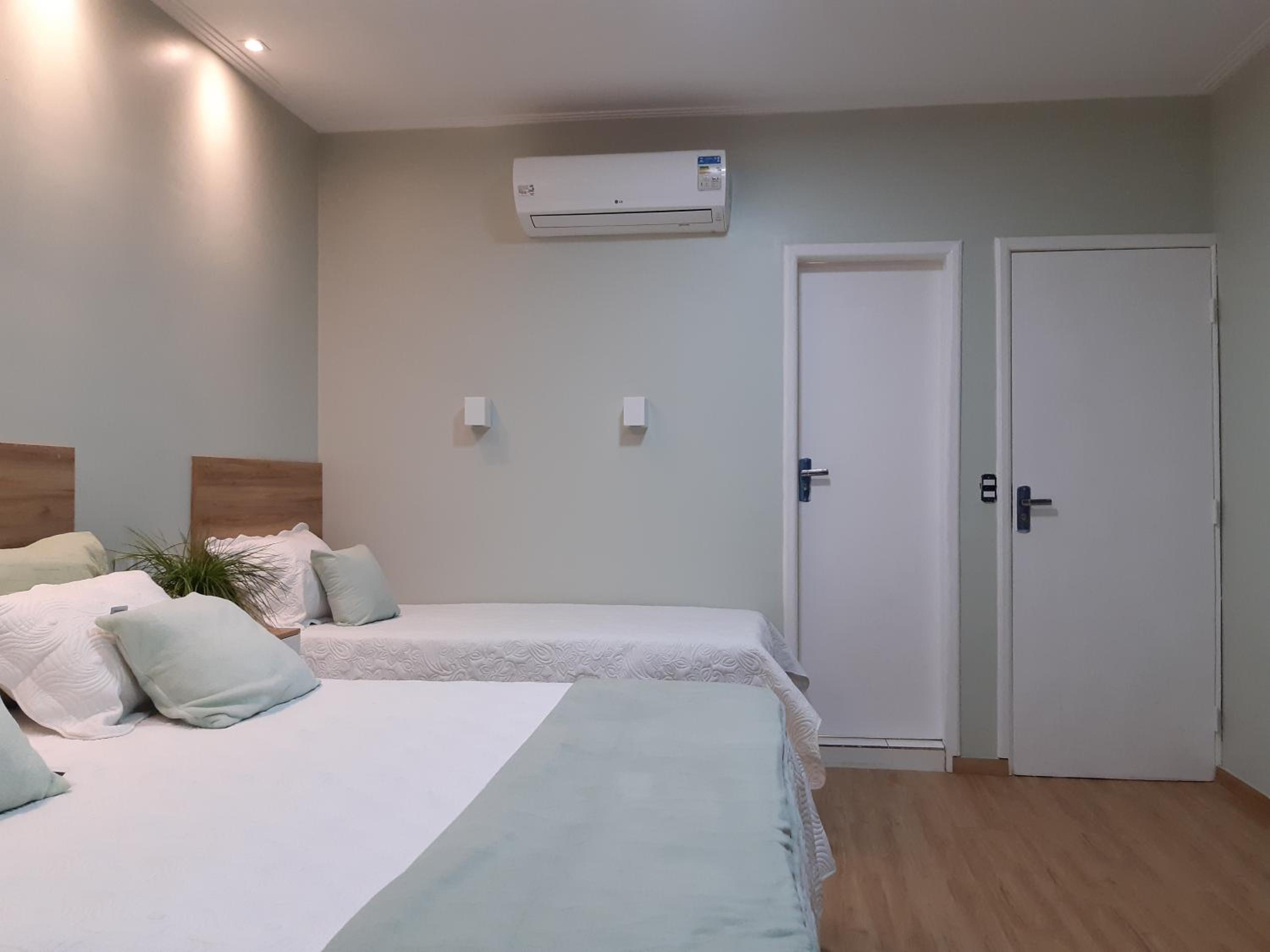 Comfort Triple Room
