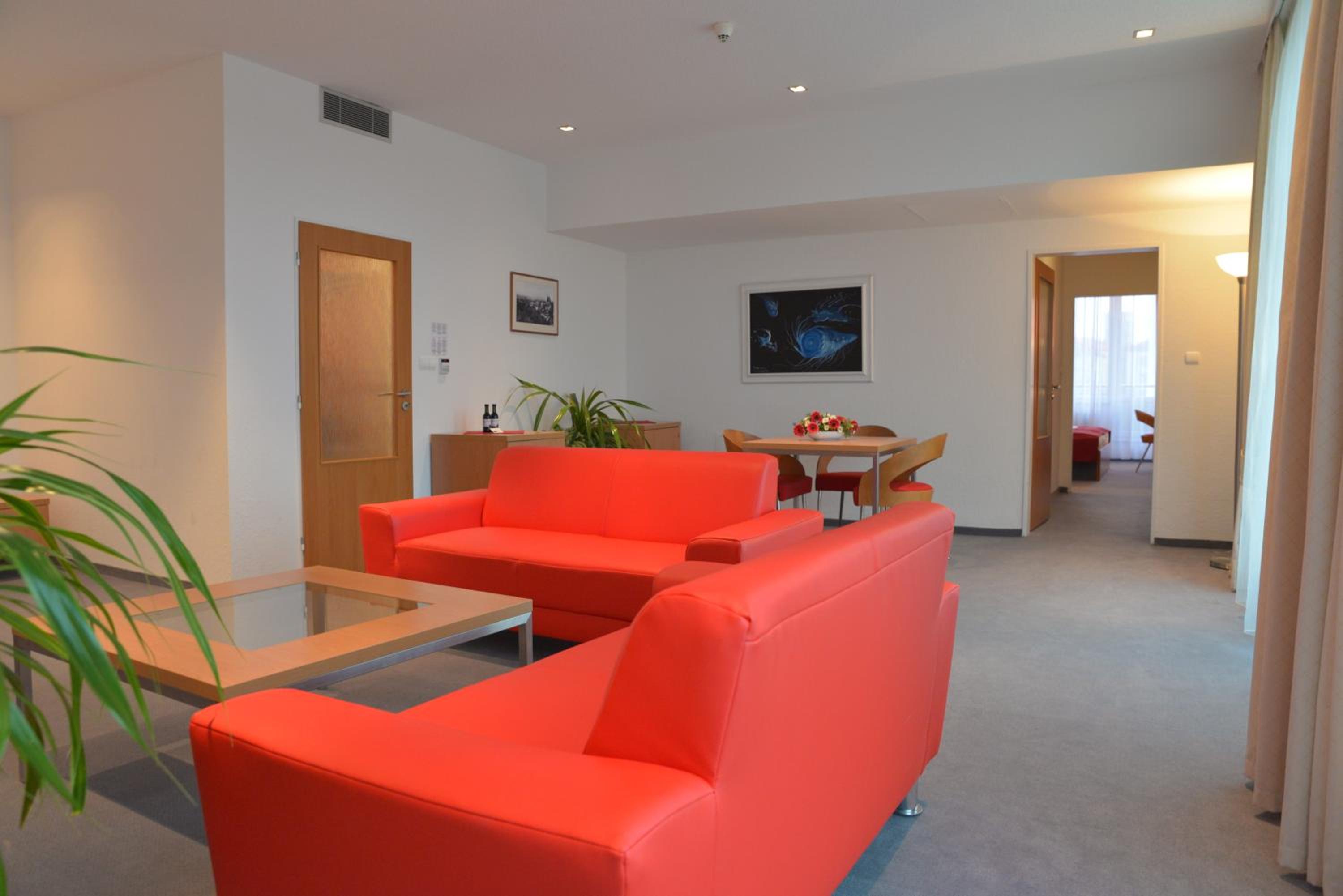 Superior Apartment with Access to public Relax Center - Photo 7