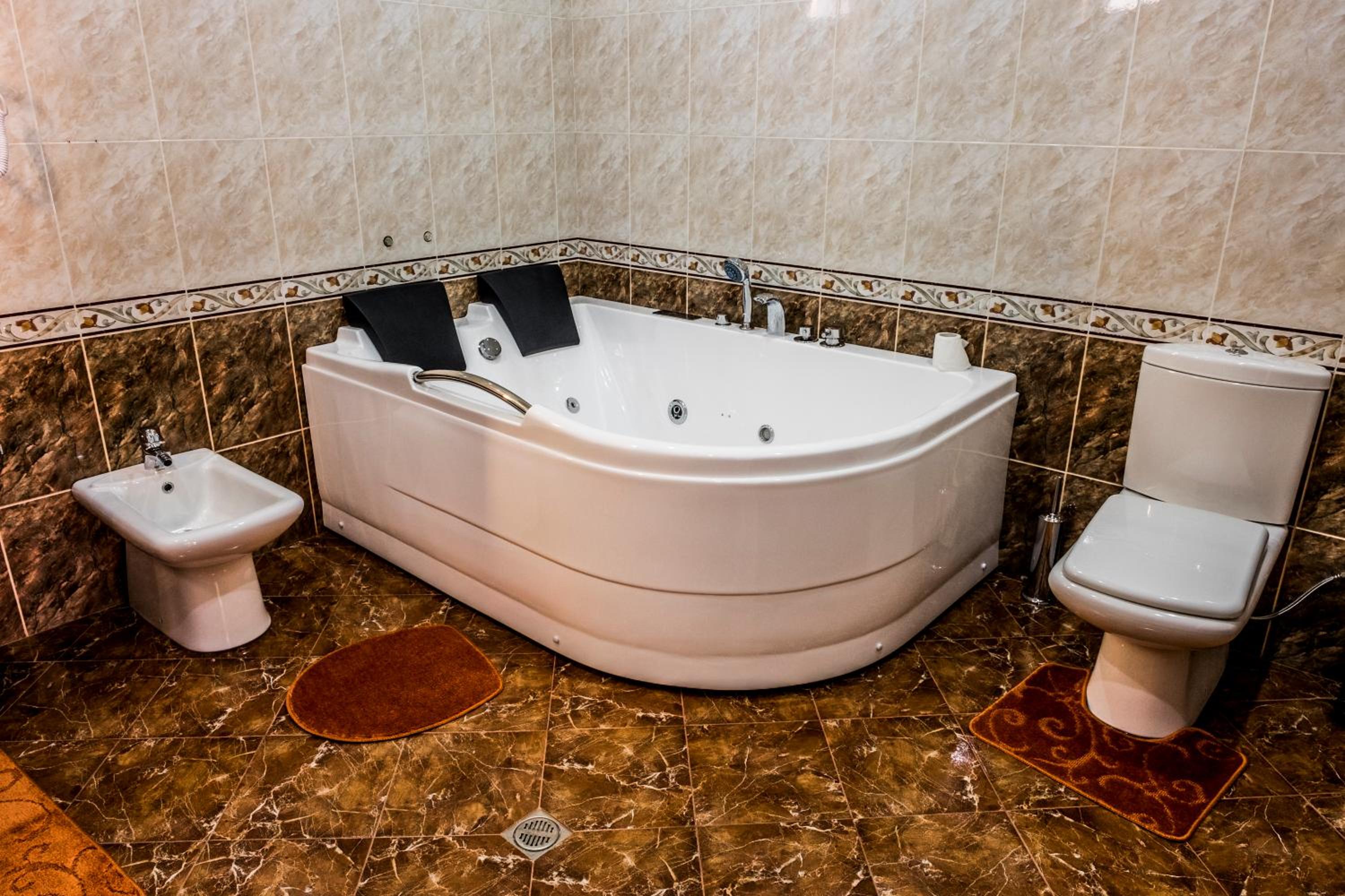 Suite with Spa Bath and Balcony