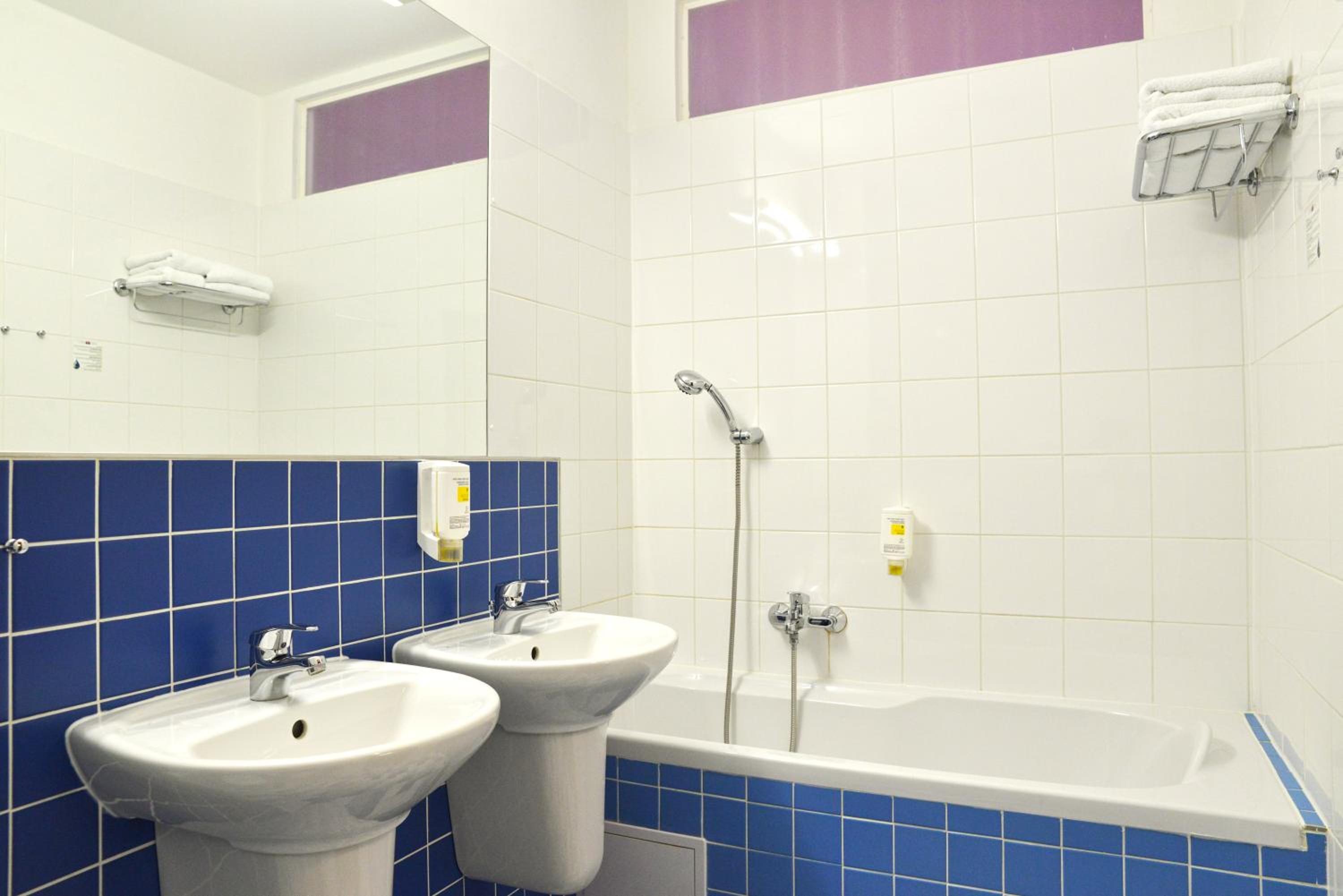 Apartment with Access to public Relax Center - Photo 4