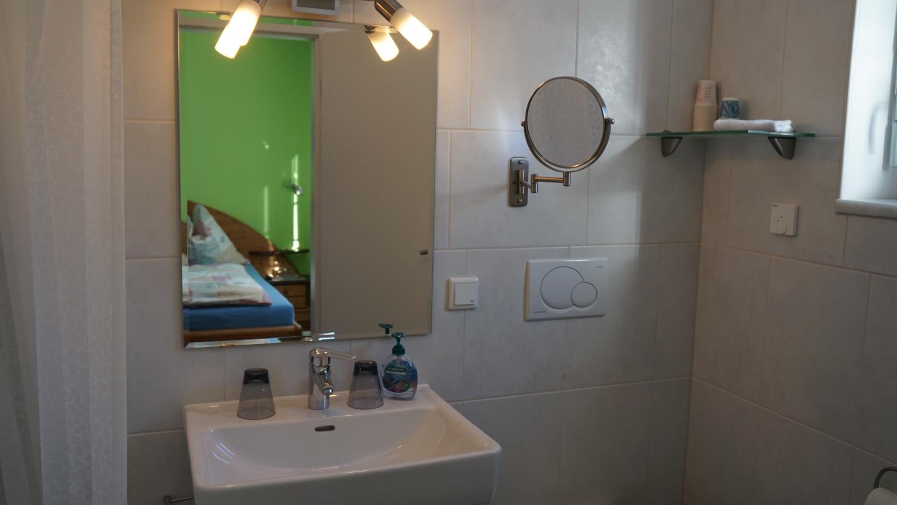 Triple Room with Bath photo 2