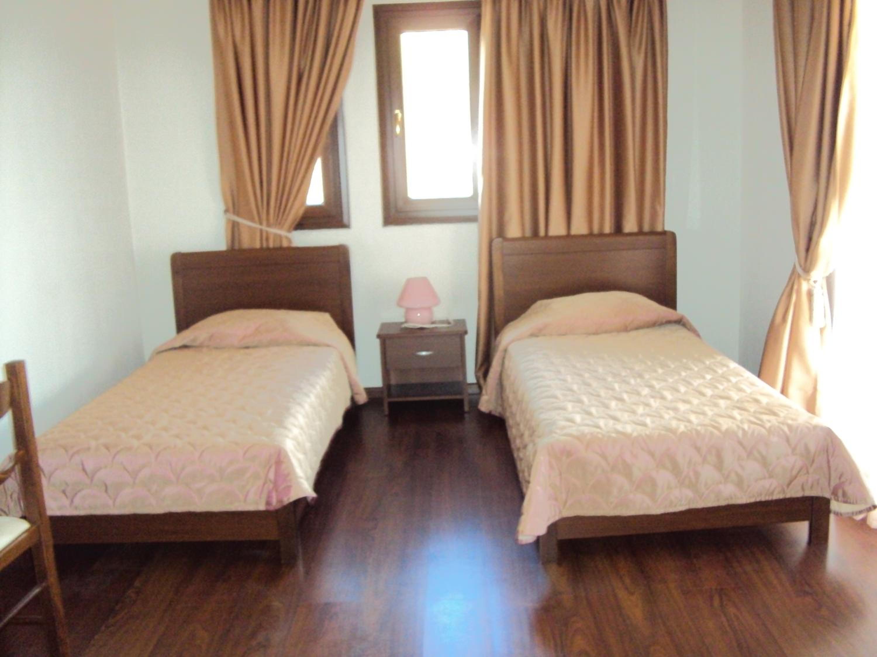 Triple Room - Photo 4