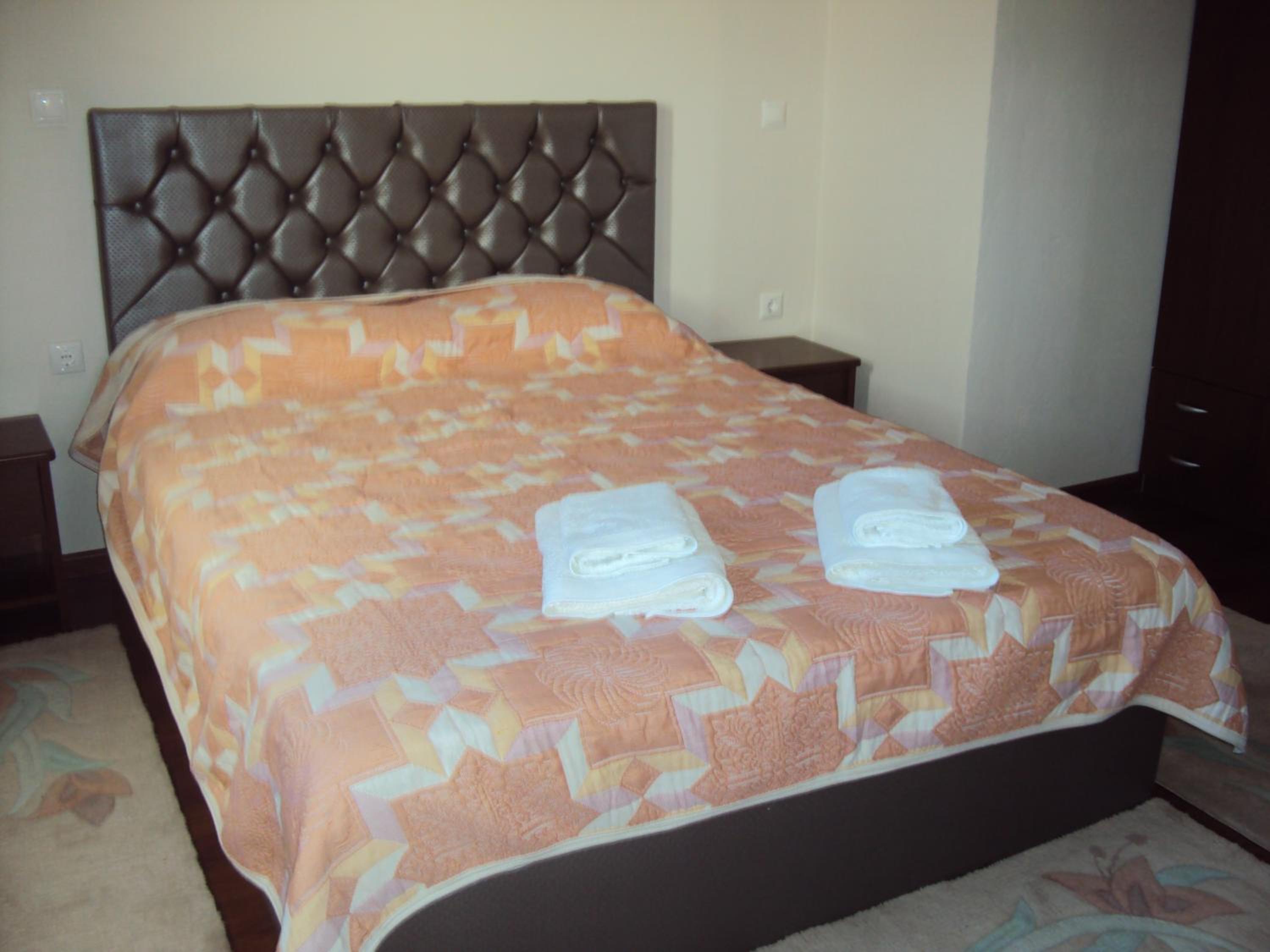 Junior Suite with Balcony - Photo 4