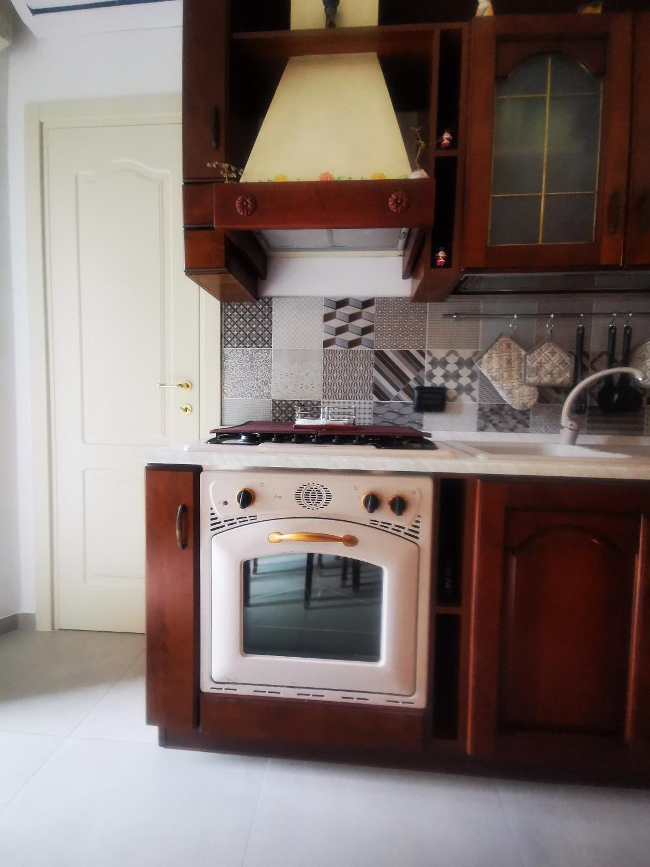 One-Bedroom Apartment - Photo 22